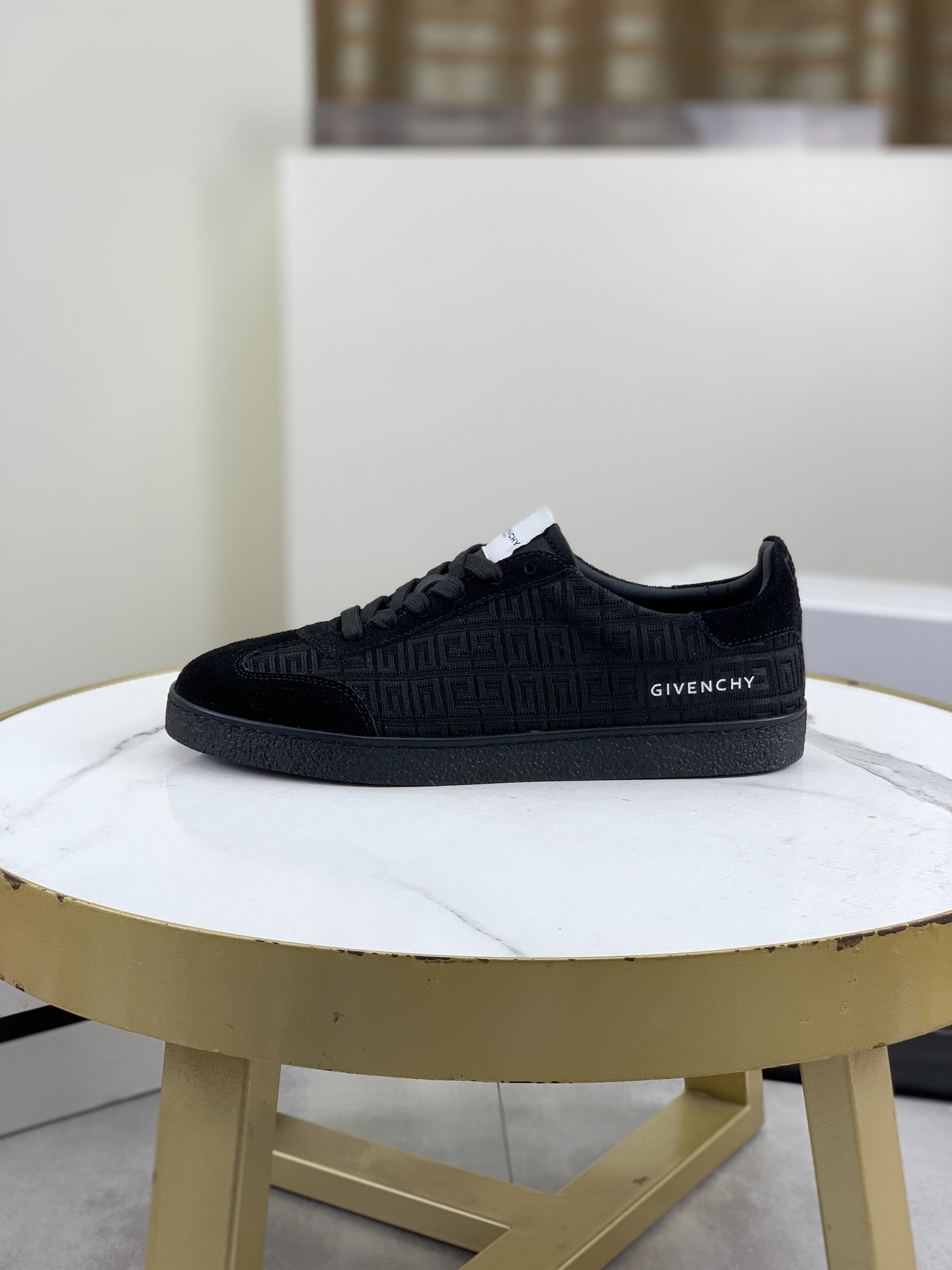 Givenchy Men's City Sport Low Top Sneakers Black Leather Size 38-44 2 i1745768815625 6401 0 0