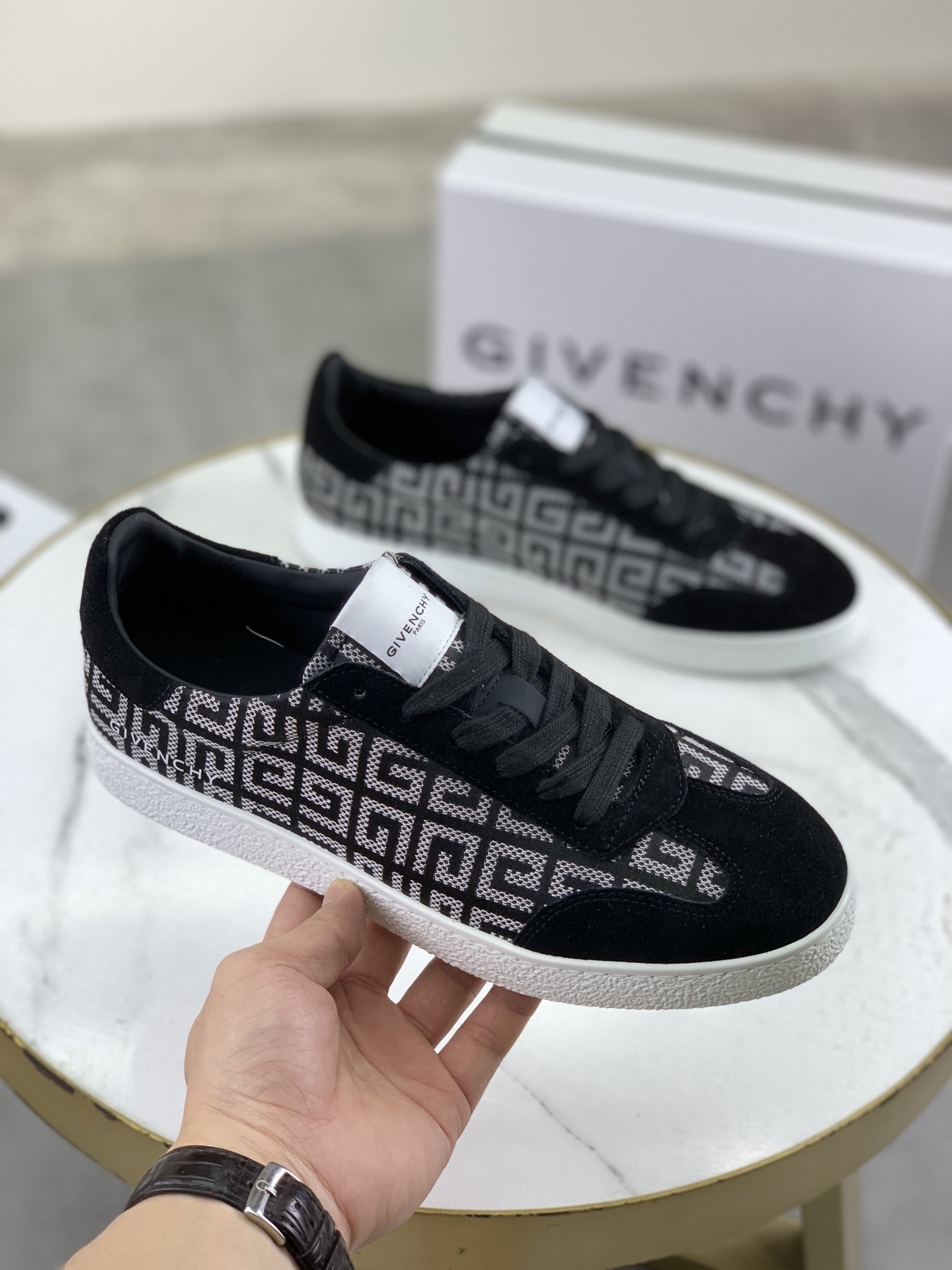 Givenchy Men's Low-Top Sneakers in Black Patterned Leather, Sizes 38-44 4 i1745768835166 7683 0 2