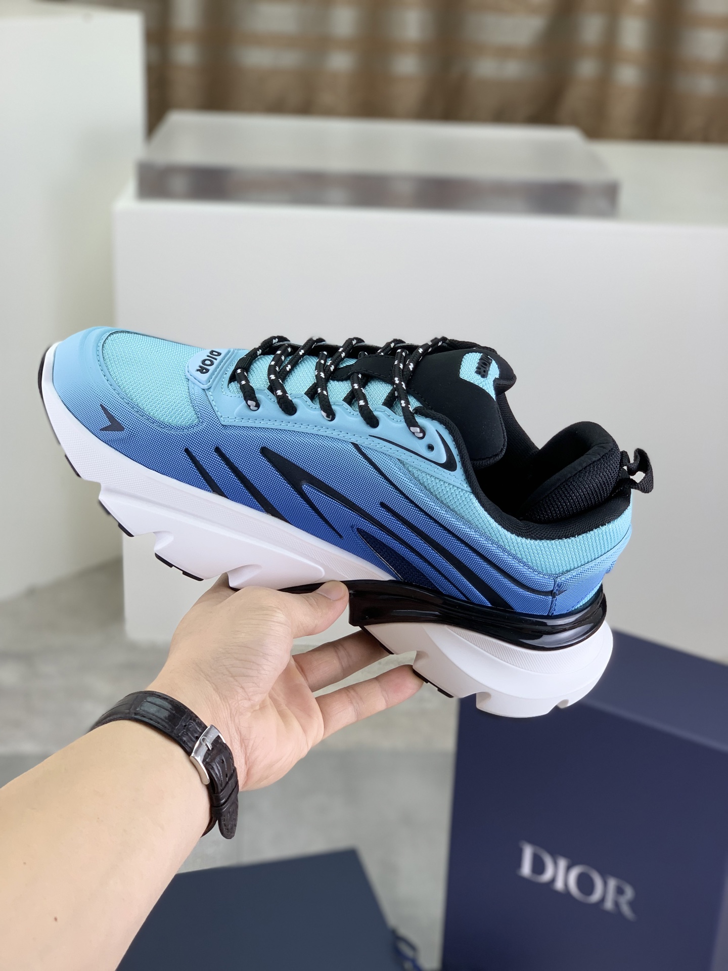 Dior Chrono Running Shoes 2025 - White & Blue Mesh with Leather Accents 7 i1746890691050 1183 0 5