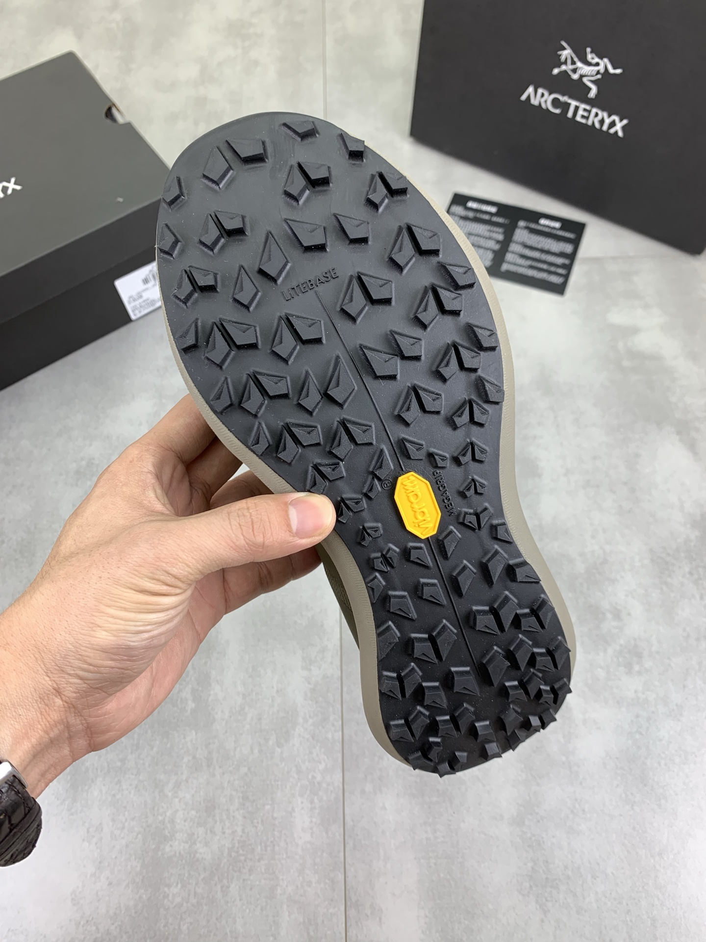 Precio de fábrica P330 El nuevo modelo de zapato del pájaro del principiante está finalmente en líne