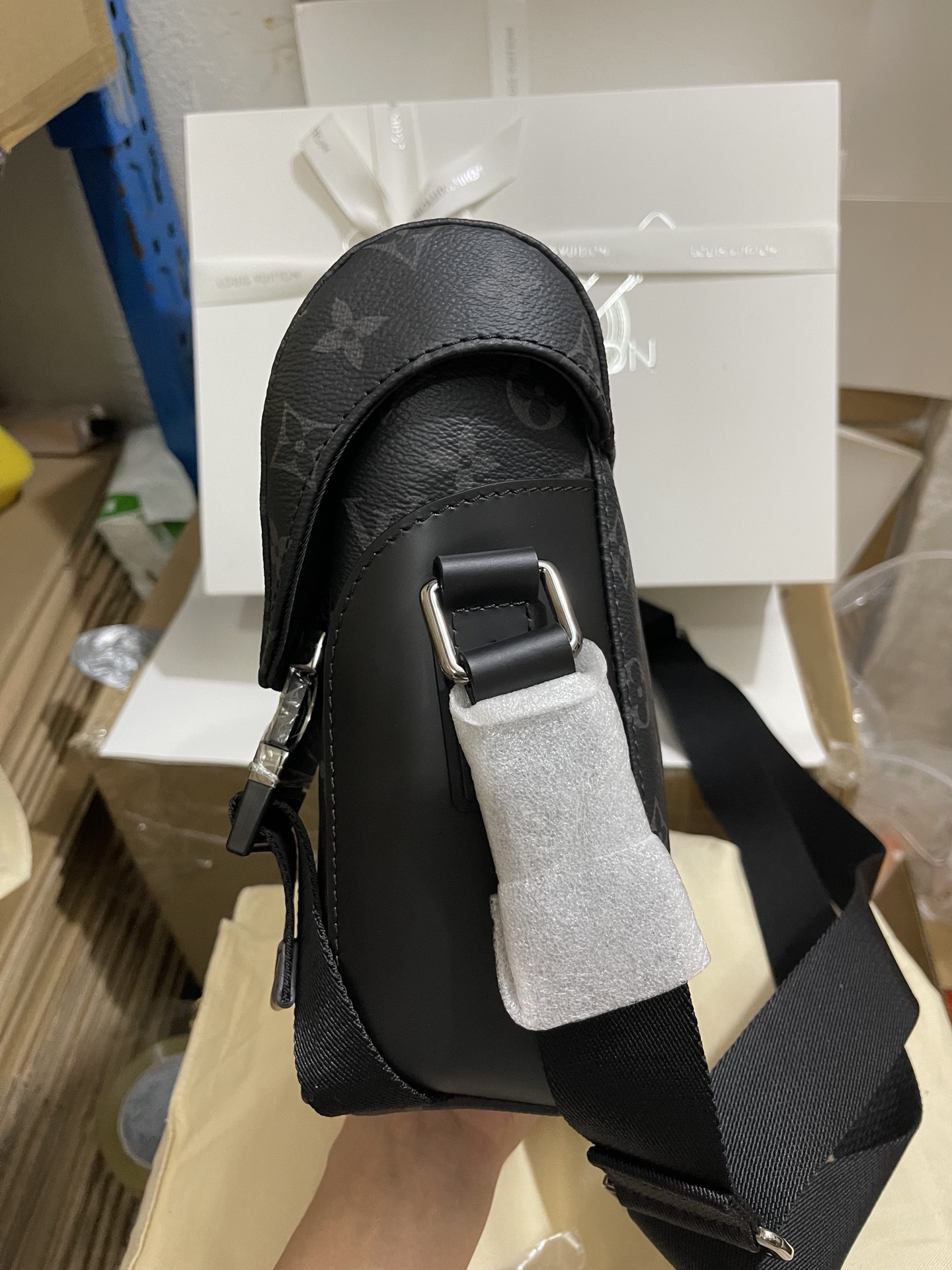 正品级法国版SP免检 客定✈️发货实拍👜 黑武士邮差包 M40511