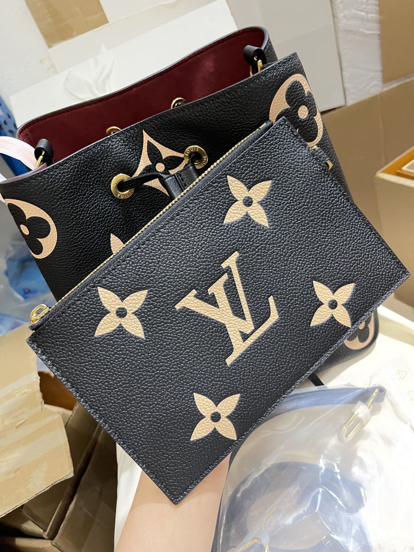正品级法国版SP免检 客定✈️发货实拍👜全皮水桶包黑色 M45497