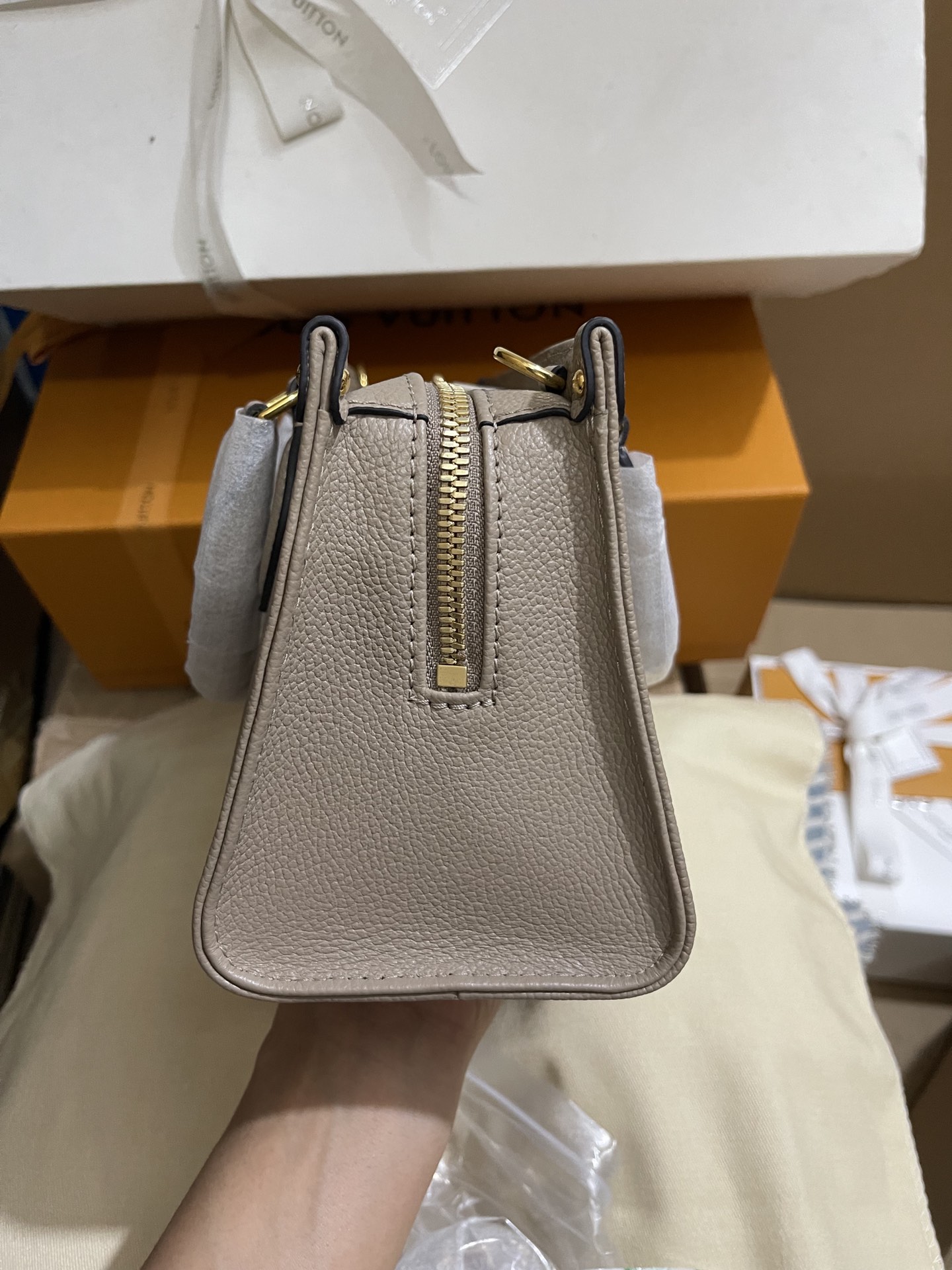 正品级法国版SP免检 客定✈️发货实拍👜 灰丝印托特包 M23641
