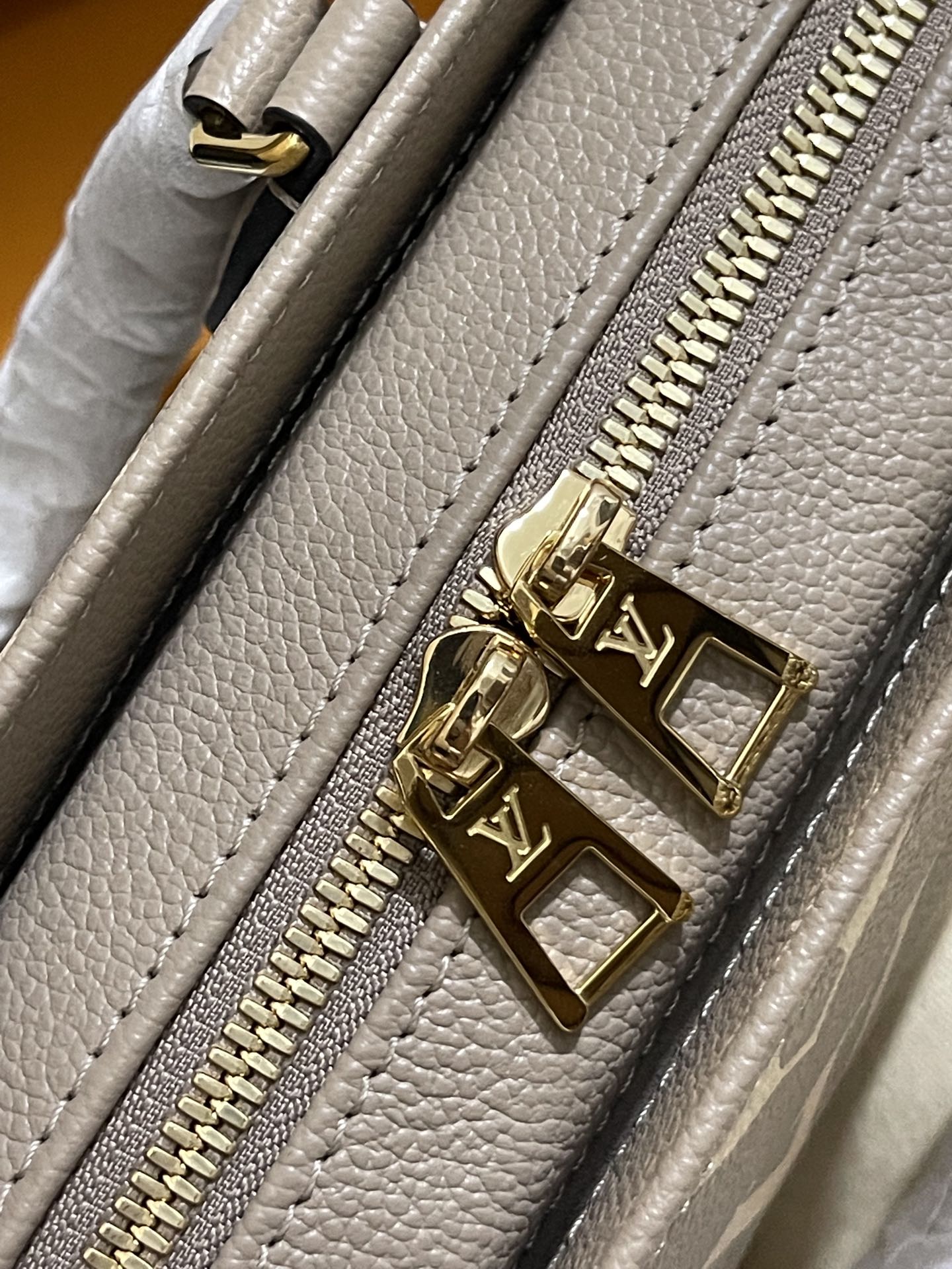 正品级法国版SP免检 客定✈️发货实拍👜 灰丝印托特包 M23641
