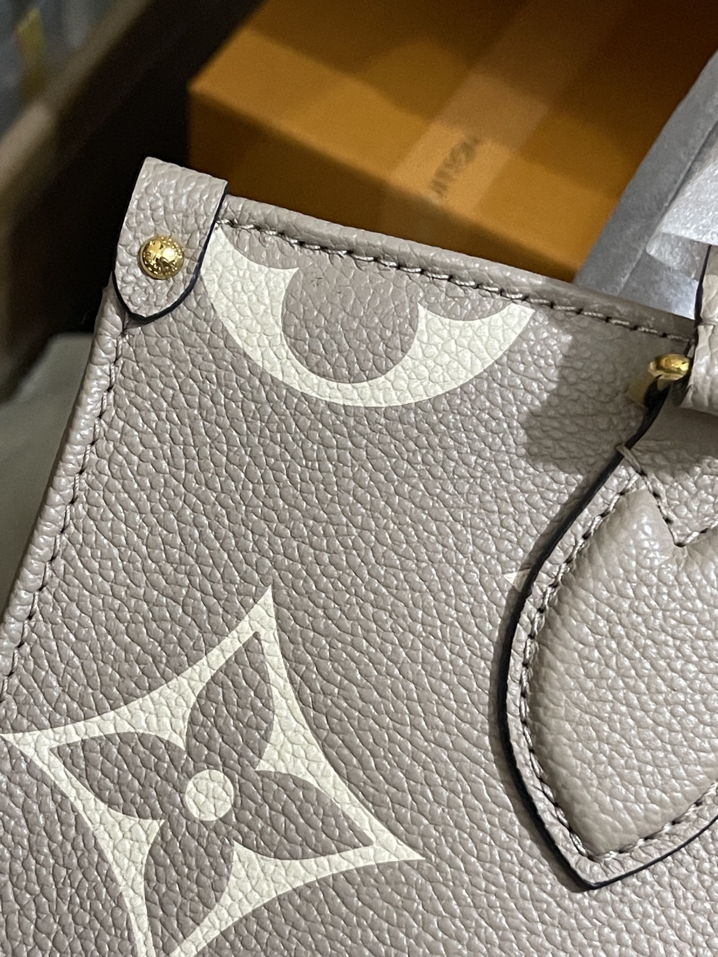 正品级法国版SP免检 客定✈️发货实拍👜 灰丝印托特包 M23641
