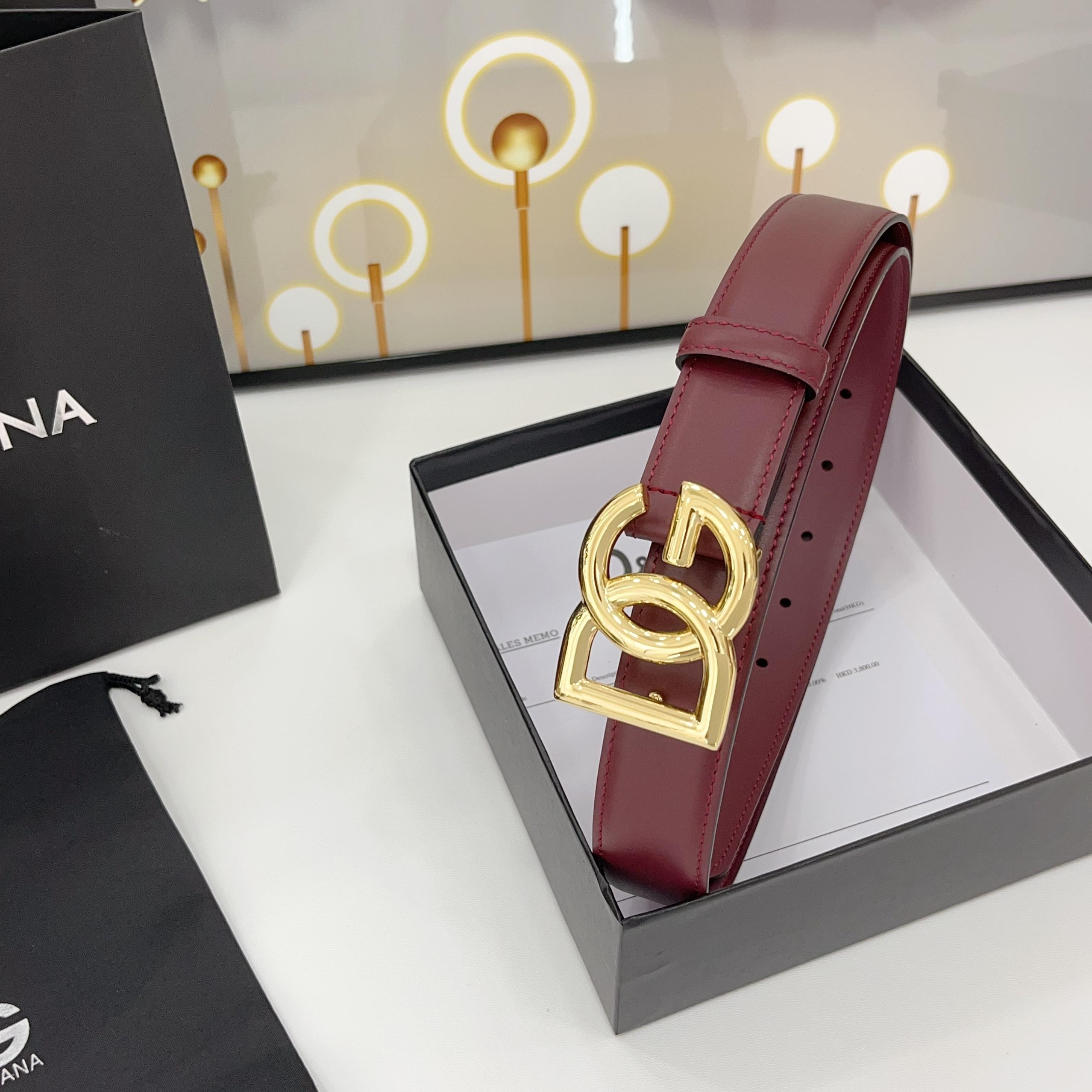 D&G腰带 3.0cm头层牛皮搭配铜扣，经典时尚码数:75.80.85.90.95.100.105