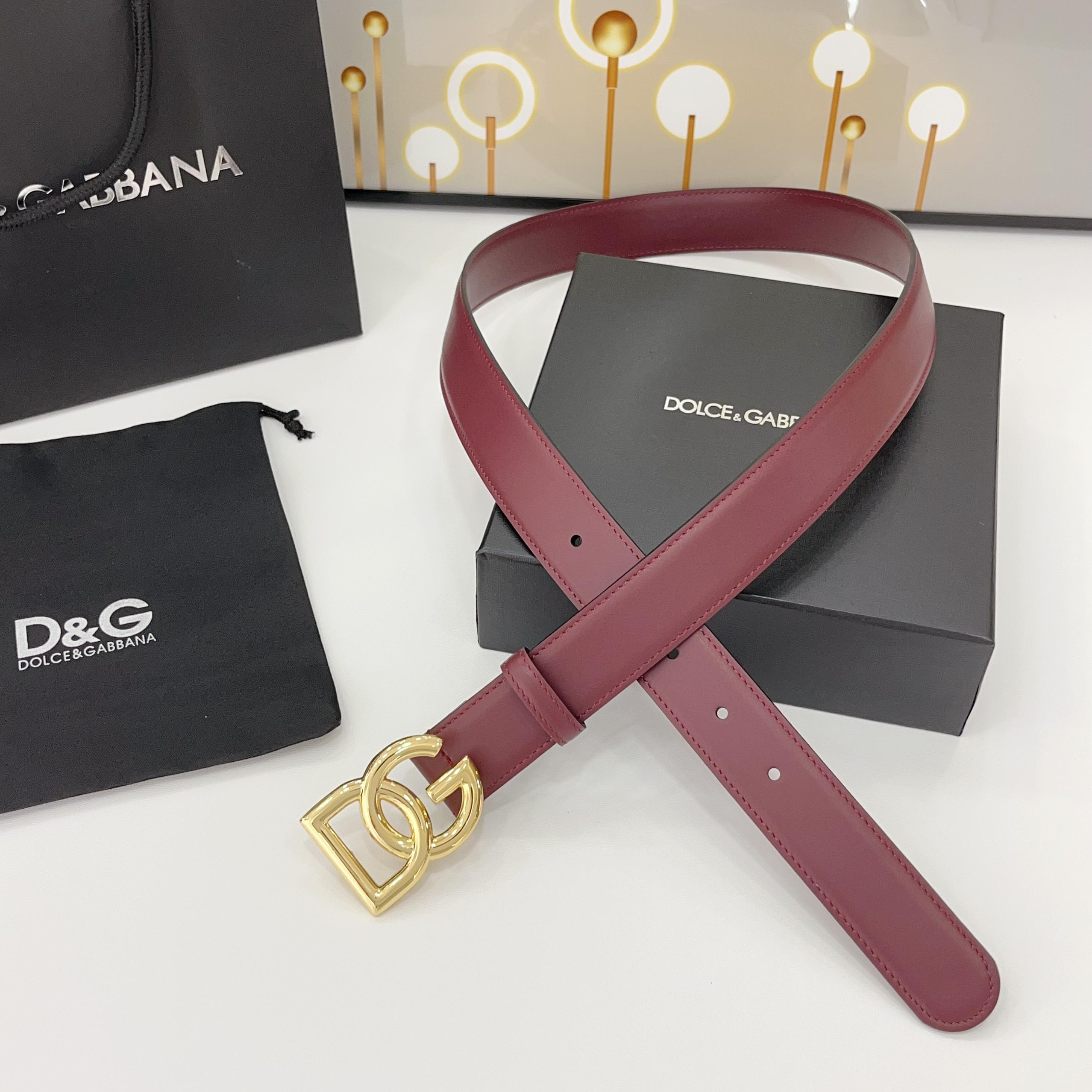 D&G腰带 3.0cm头层牛皮搭配铜扣，经典时尚码数:75.80.85.90.95.100.105