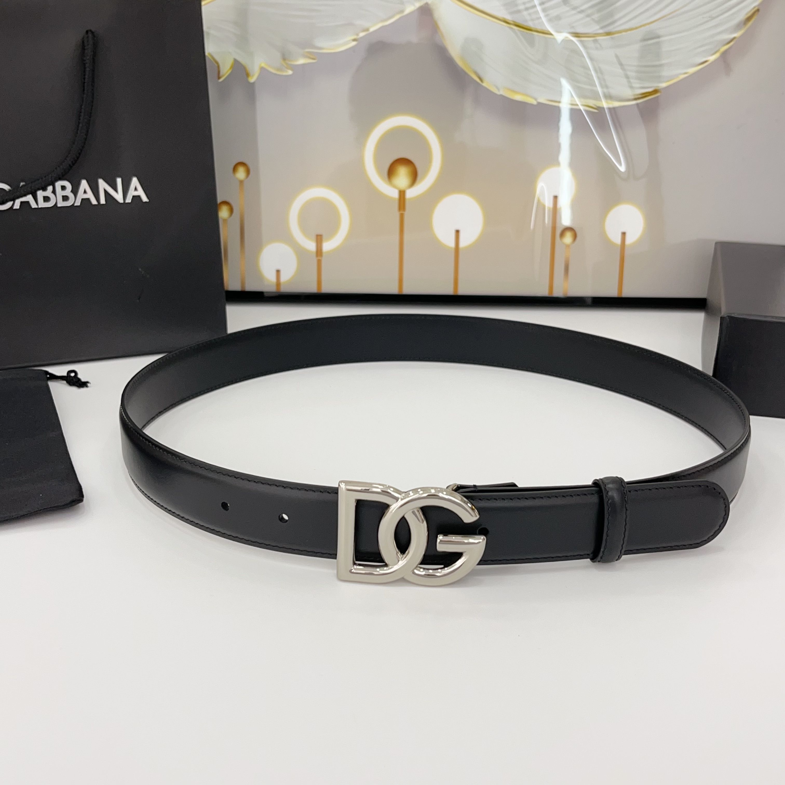 D&G腰带 3.0cm头层牛皮搭配铜扣，经典时尚码数:75.80.85.90.95.100.105