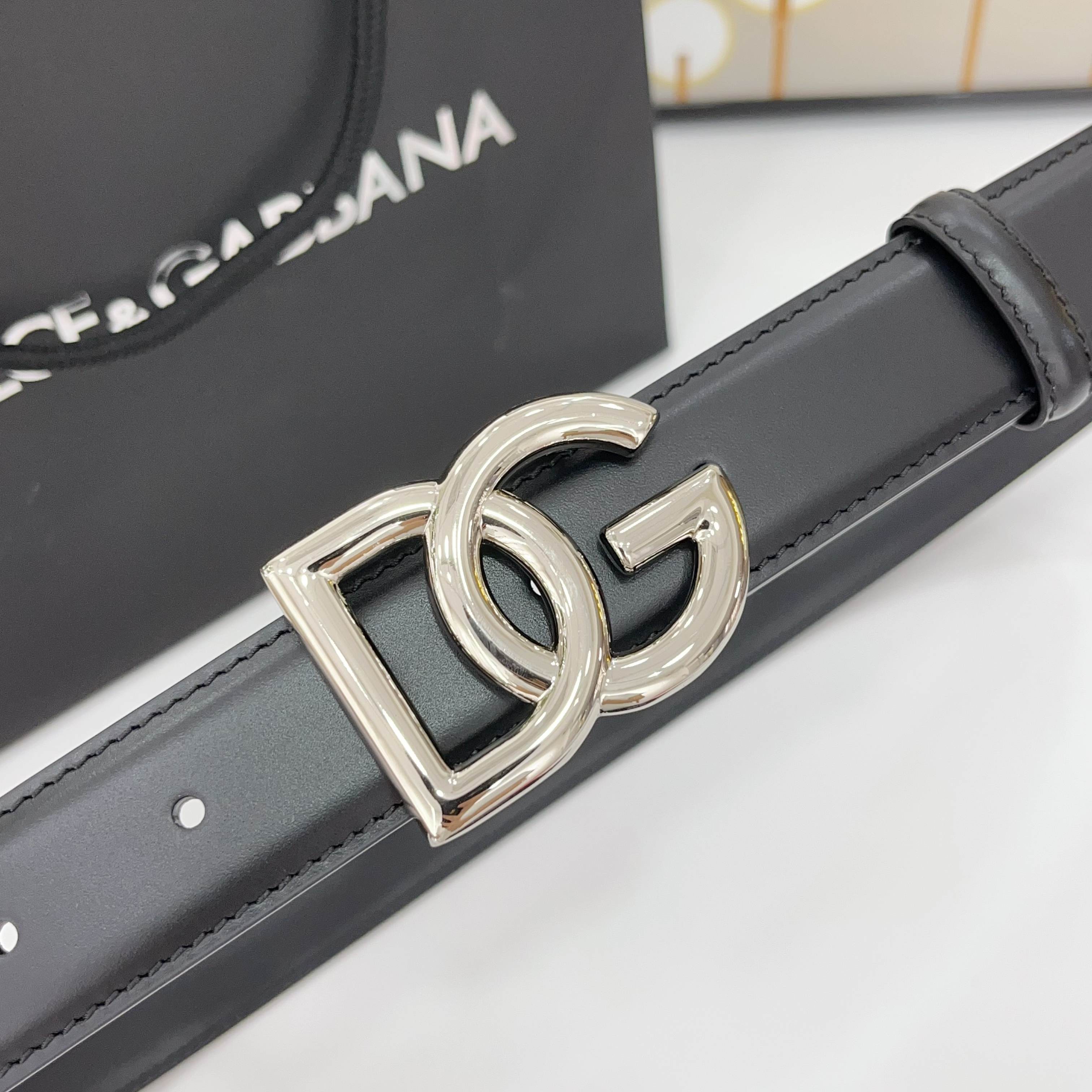 D&G腰带 3.0cm头层牛皮搭配铜扣，经典时尚码数:75.80.85.90.95.100.105