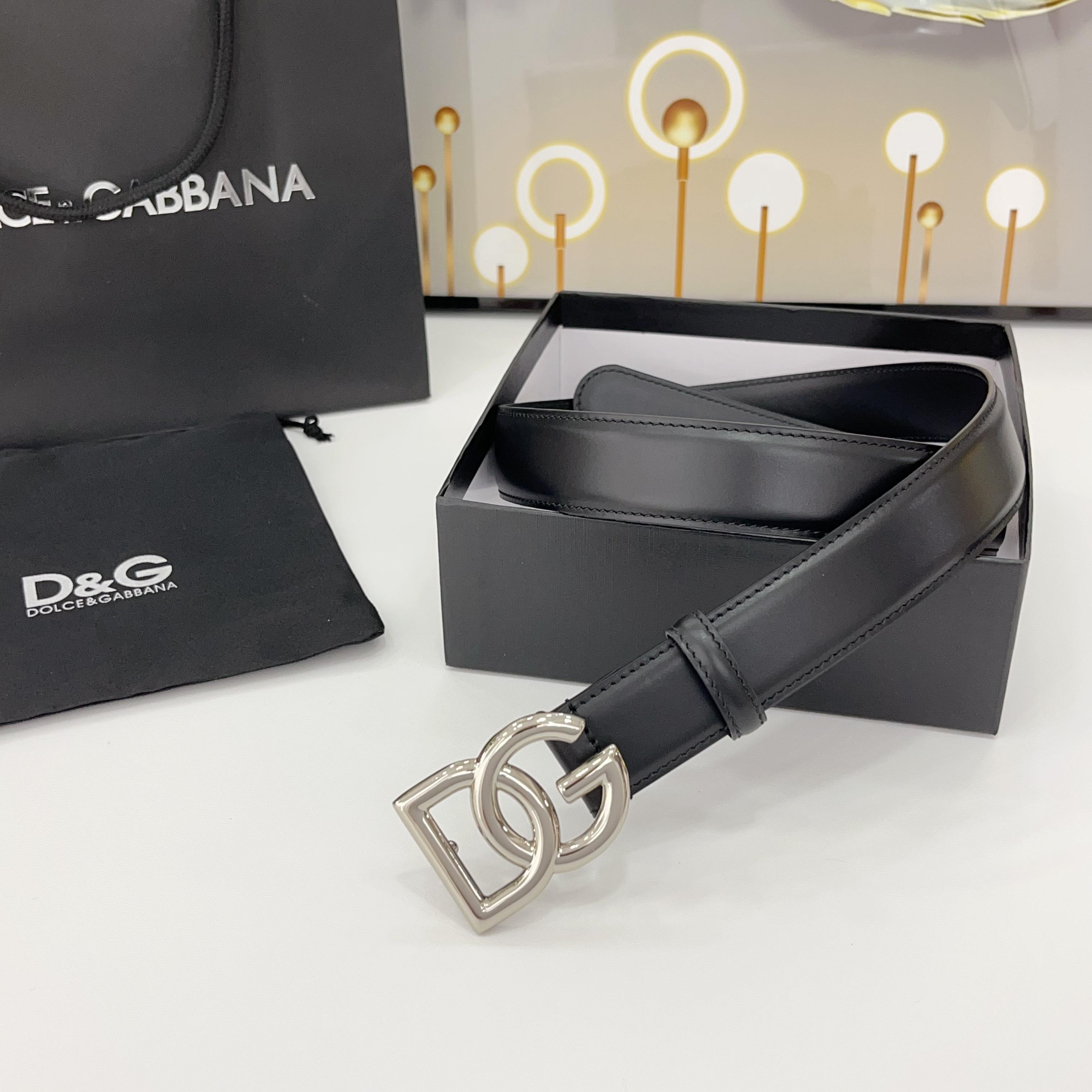 D&G腰带 3.0cm头层牛皮搭配铜扣，经典时尚码数:75.80.85.90.95.100.105