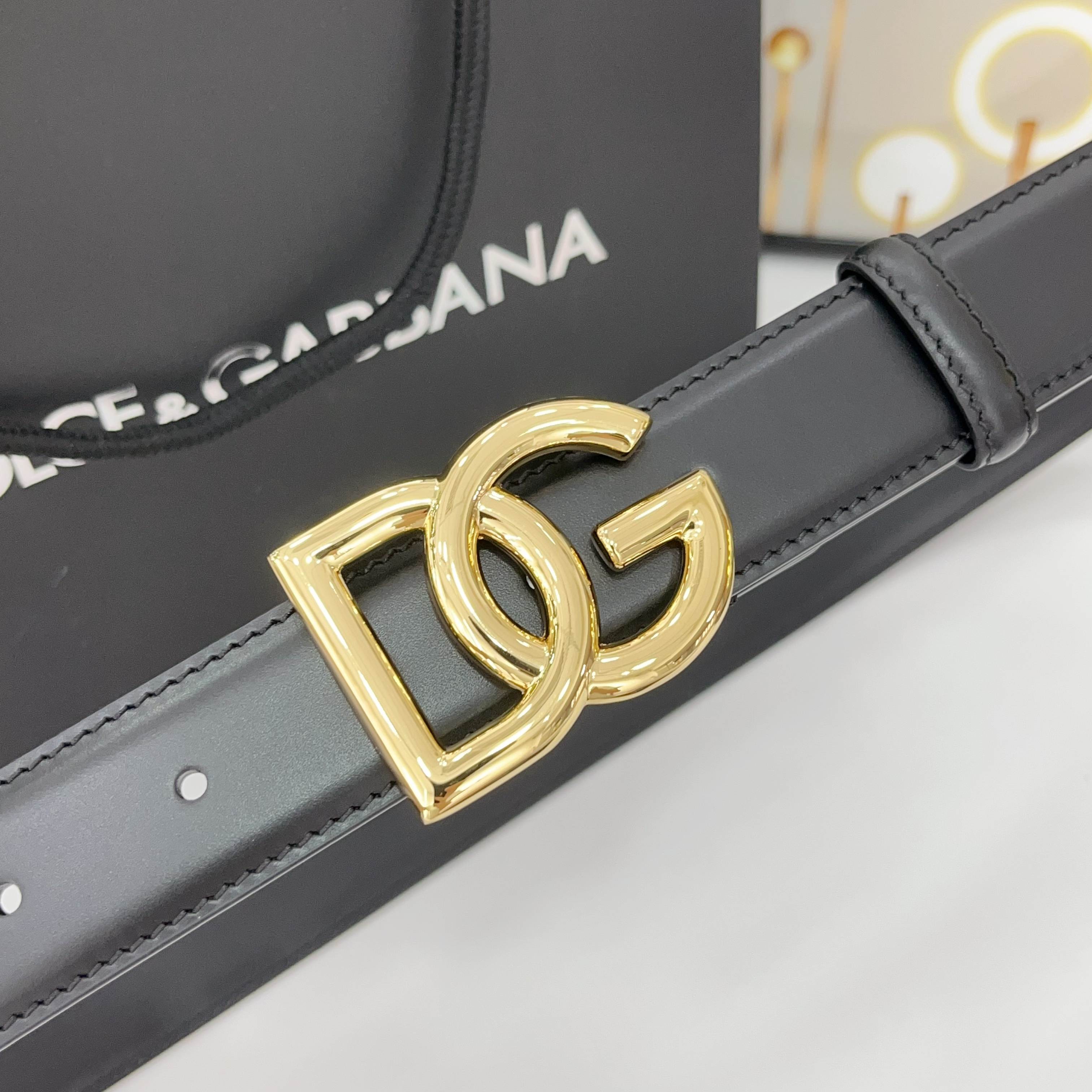 D&G腰带 3.0cm头层牛皮搭配铜扣，经典时尚码数:75.80.85.90.95.100.105