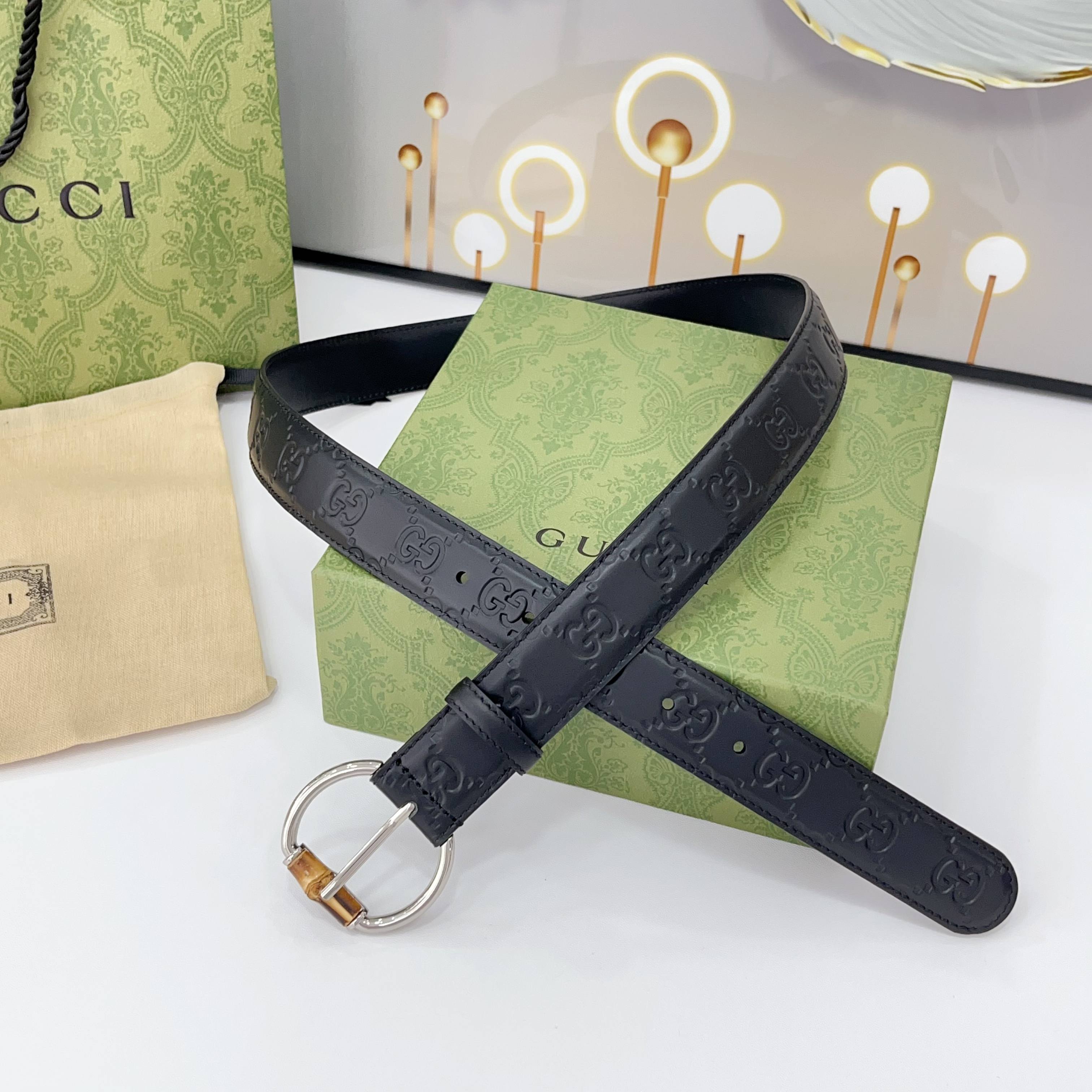  Gucci古驰  3.0cm
新款竹节针扣搭配双面头层牛皮腰带，时尚百搭
码数：75 80 85 90