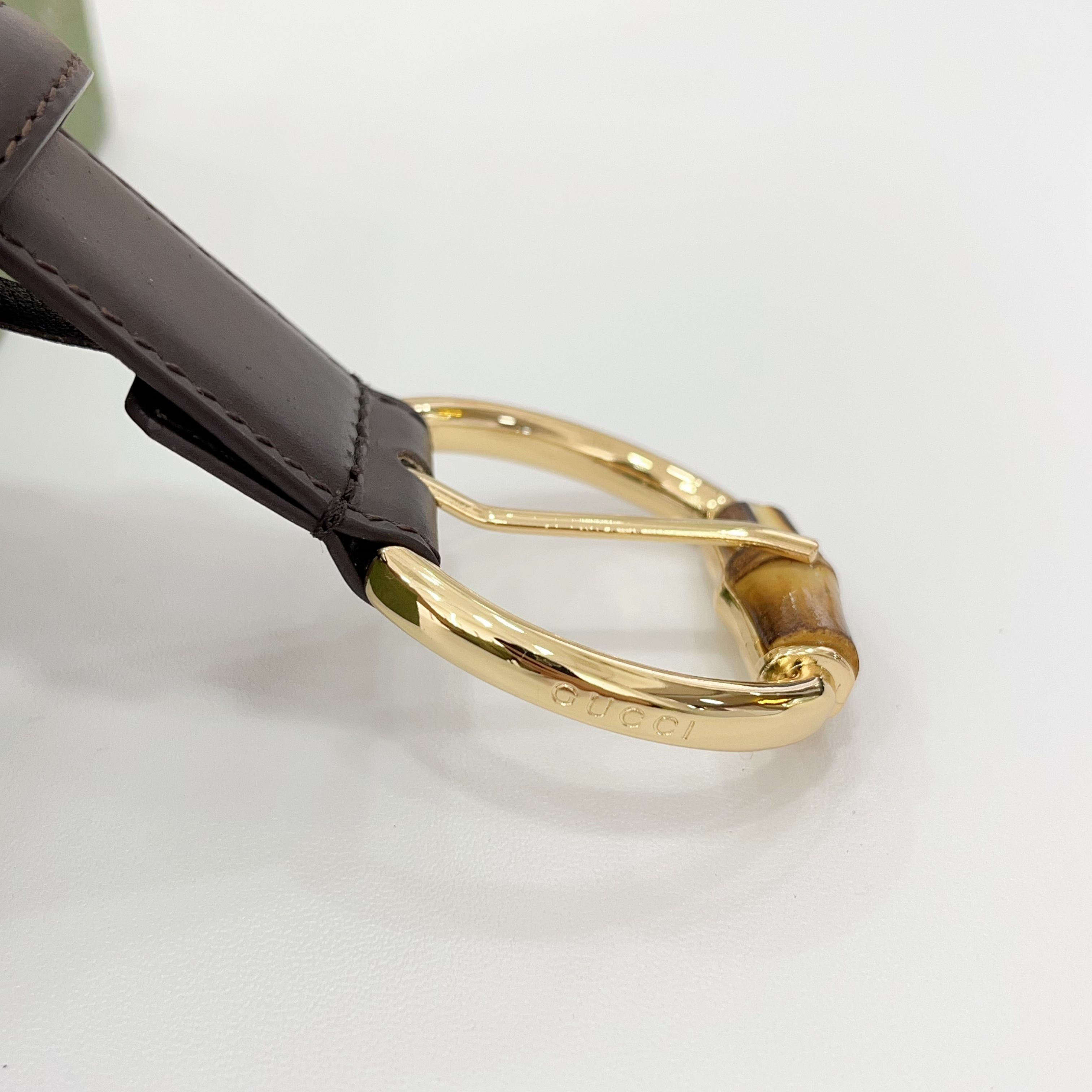  Gucci古驰  3.0cm
新款竹节针扣搭配双面头层牛皮腰带，时尚百搭
码数：75 80 85 90