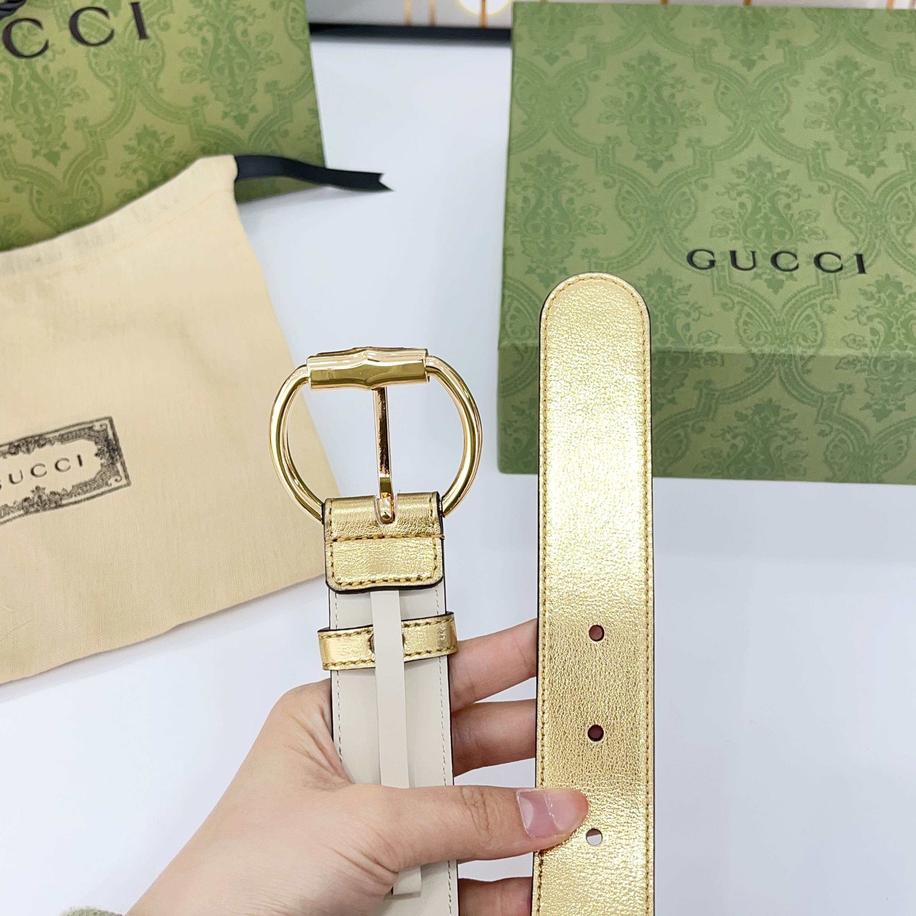  Gucci古驰  3.0cm
新款竹节针扣搭配双面头层牛皮腰带，时尚百搭
码数：75 80 85 90