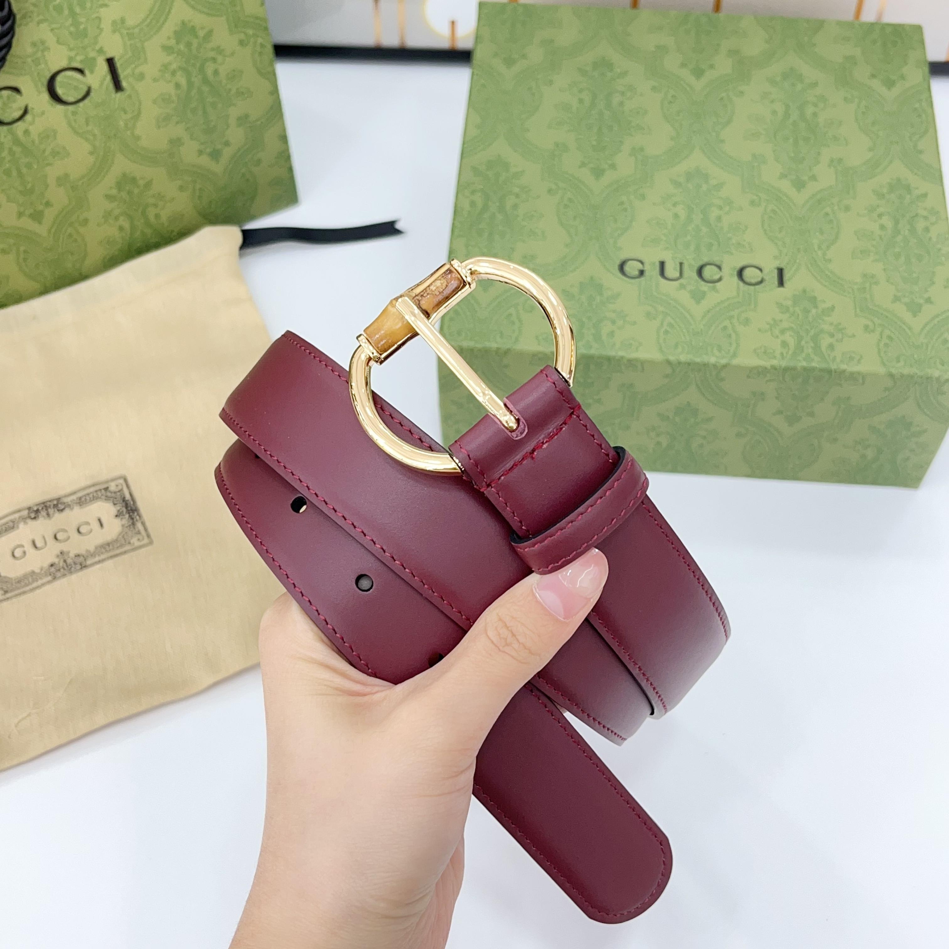  Gucci古驰  3.0cm
新款竹节针扣搭配双面头层牛皮腰带，时尚百搭
码数：75 80 85 90