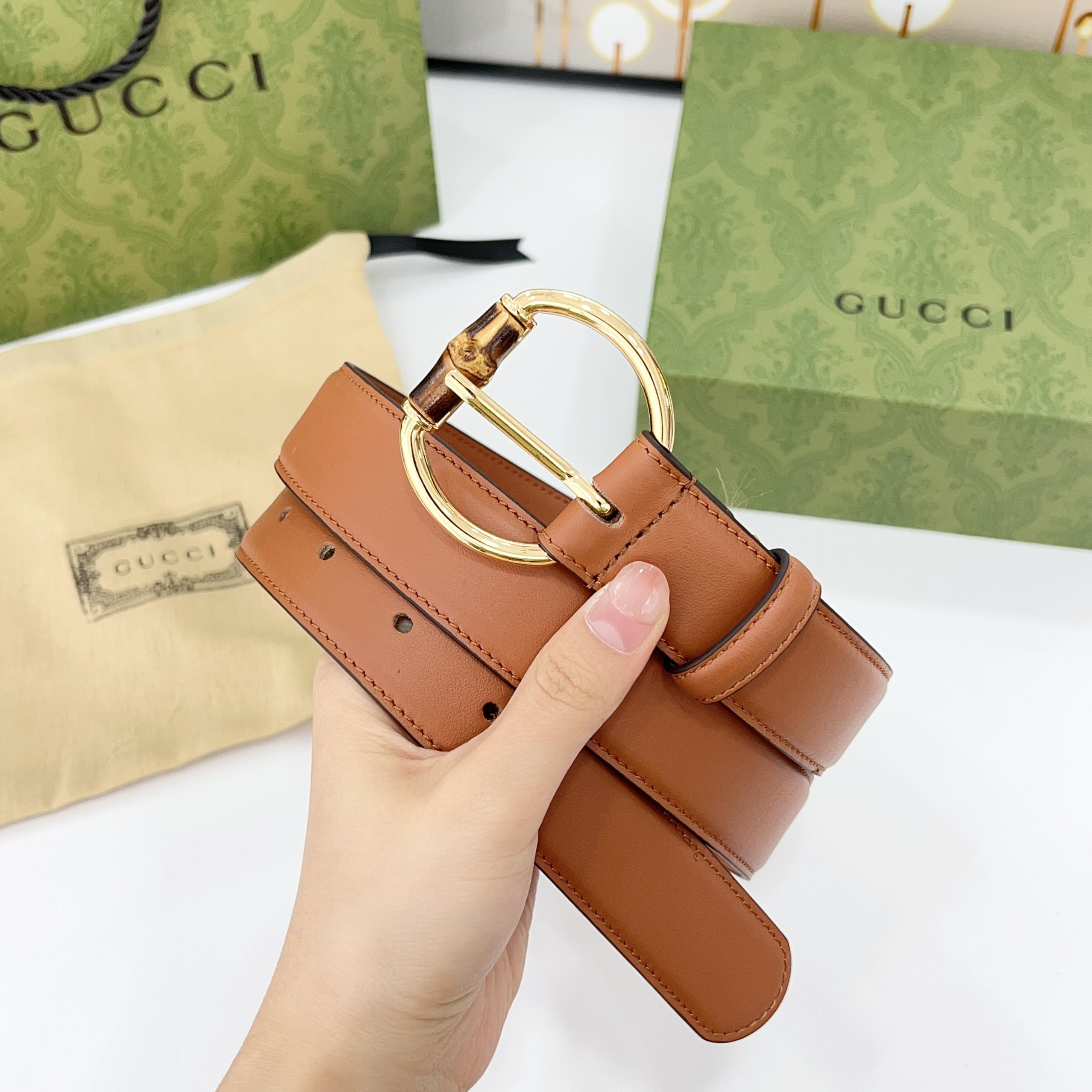  Gucci古驰  3.0cm
新款竹节针扣搭配双面头层牛皮腰带，时尚百搭
码数：75 80 85 90