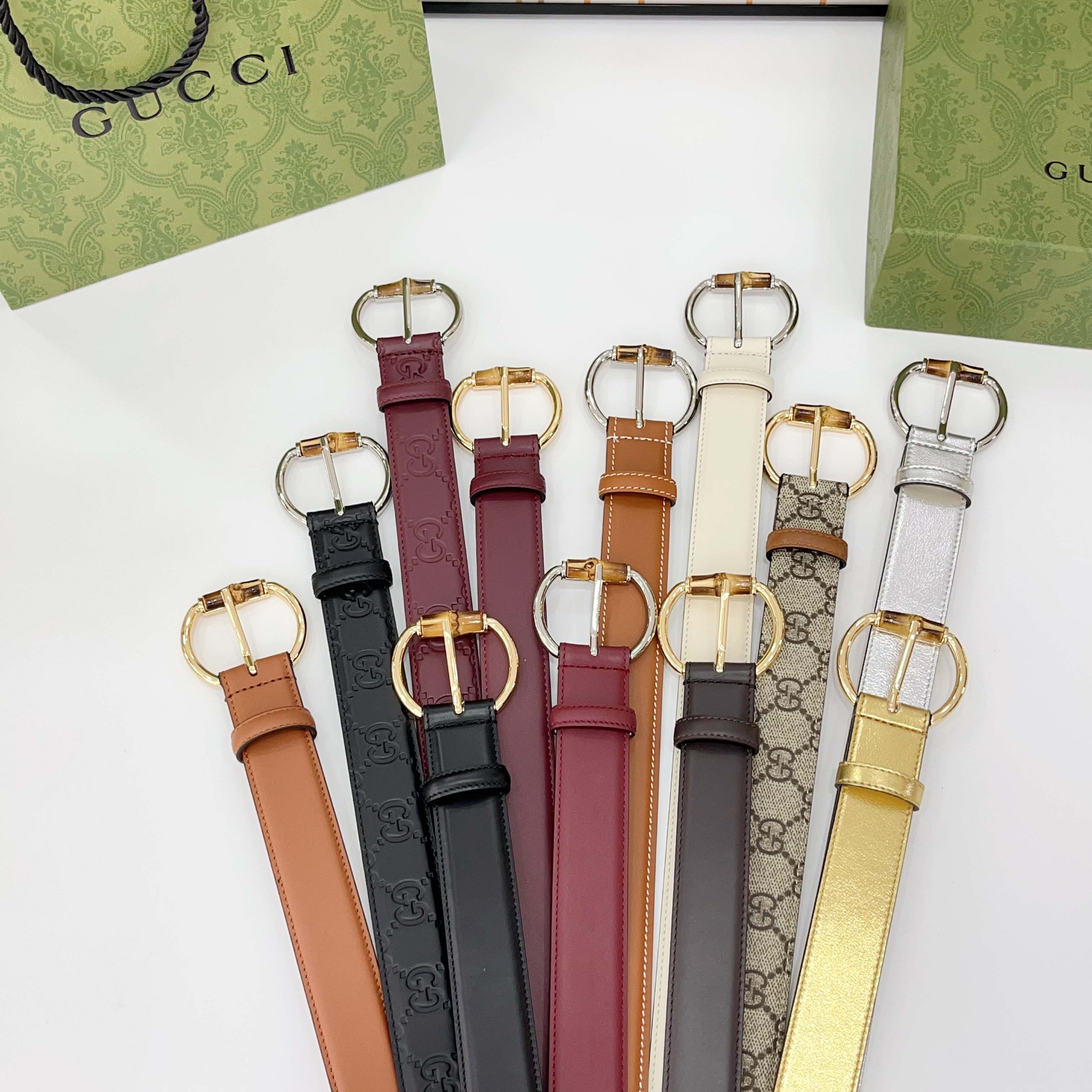  Gucci古驰  3.0cm
新款竹节针扣搭配双面头层牛皮腰带，时尚百搭
码数：75 80 85 90