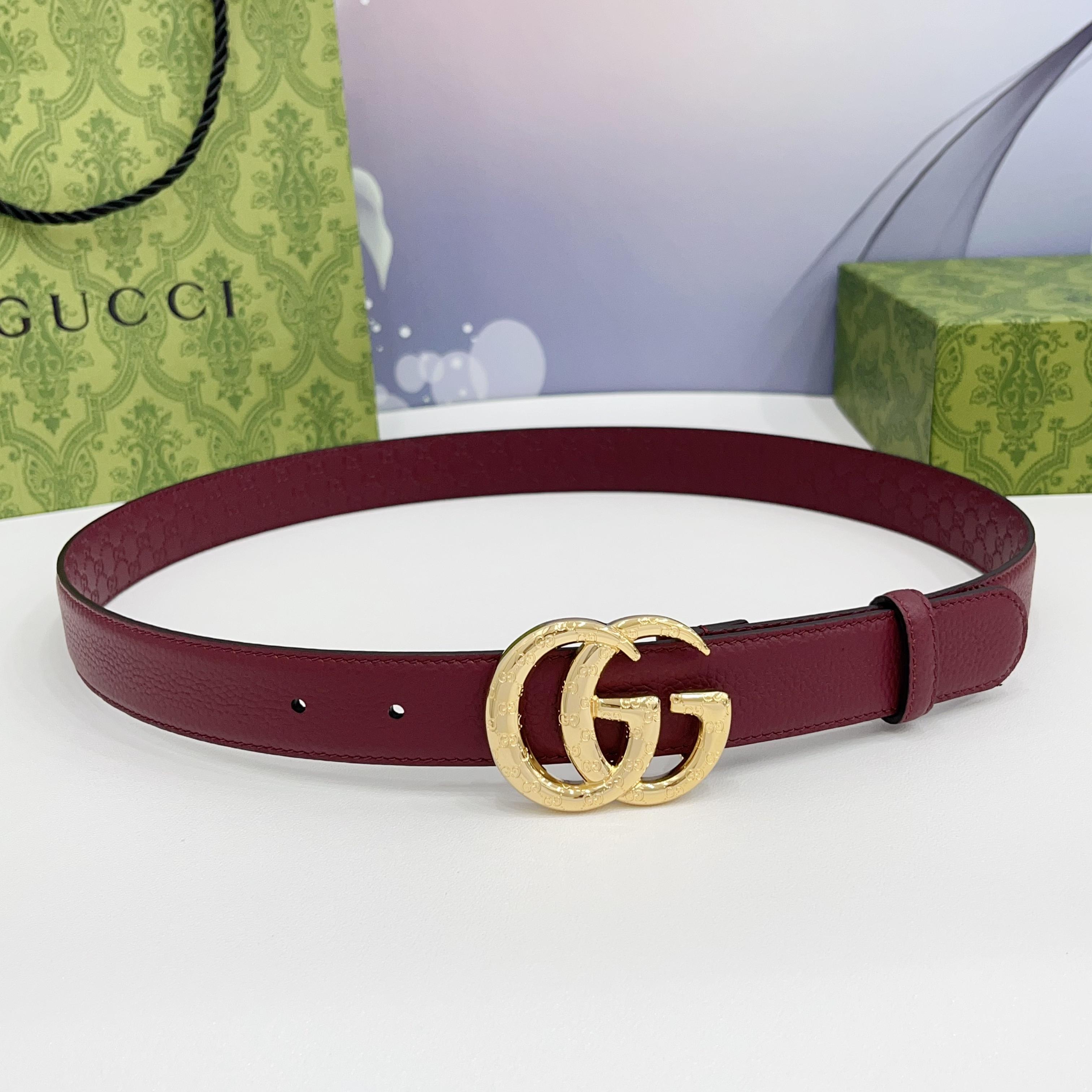 Gucci 3.0新款cc压花铜扣，搭配荔枝纹面，压小花底，时尚百搭，商务休闲！