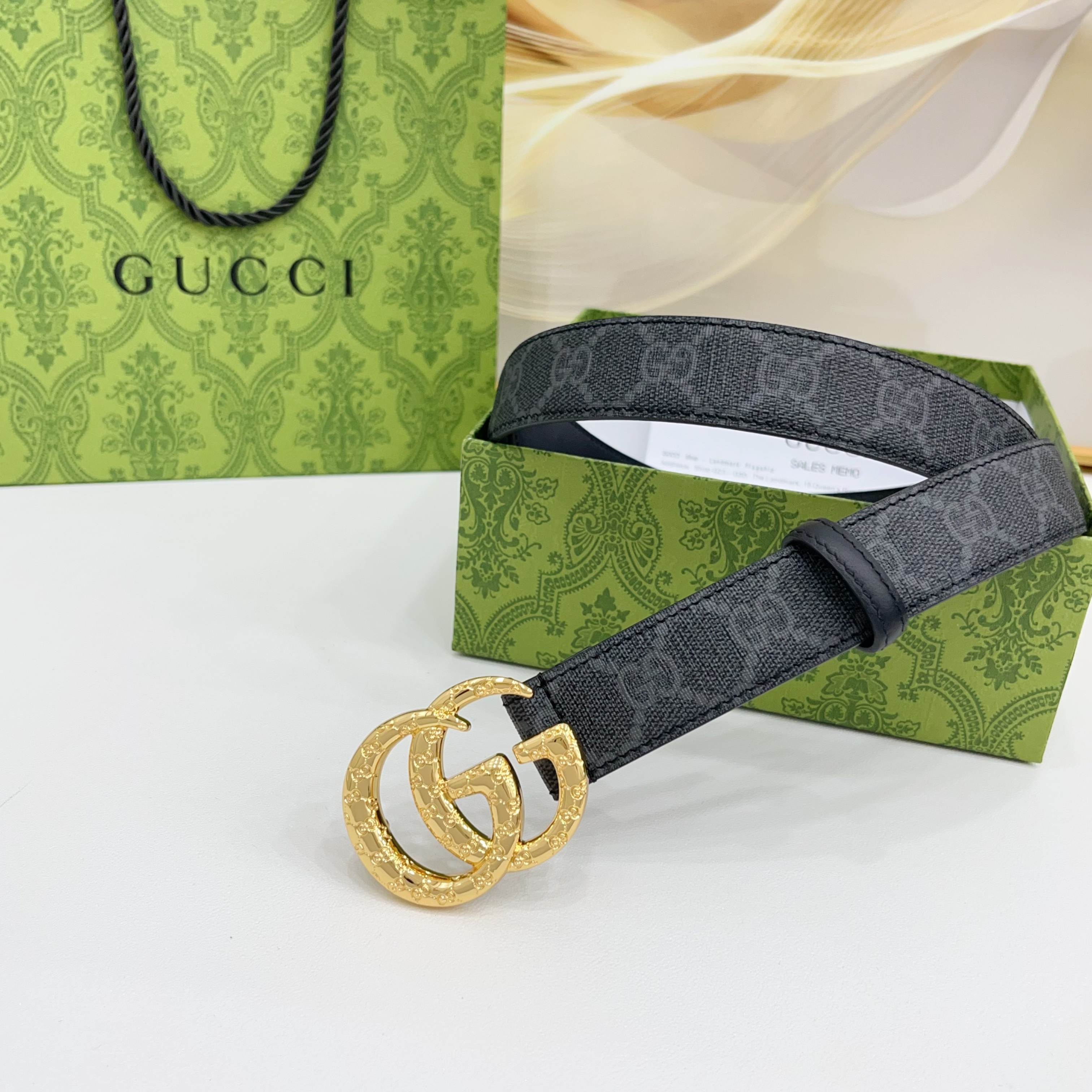Gucci 3.0新款cc压花铜扣，经典防水布料配头层牛皮底，时尚百搭，商务休闲！