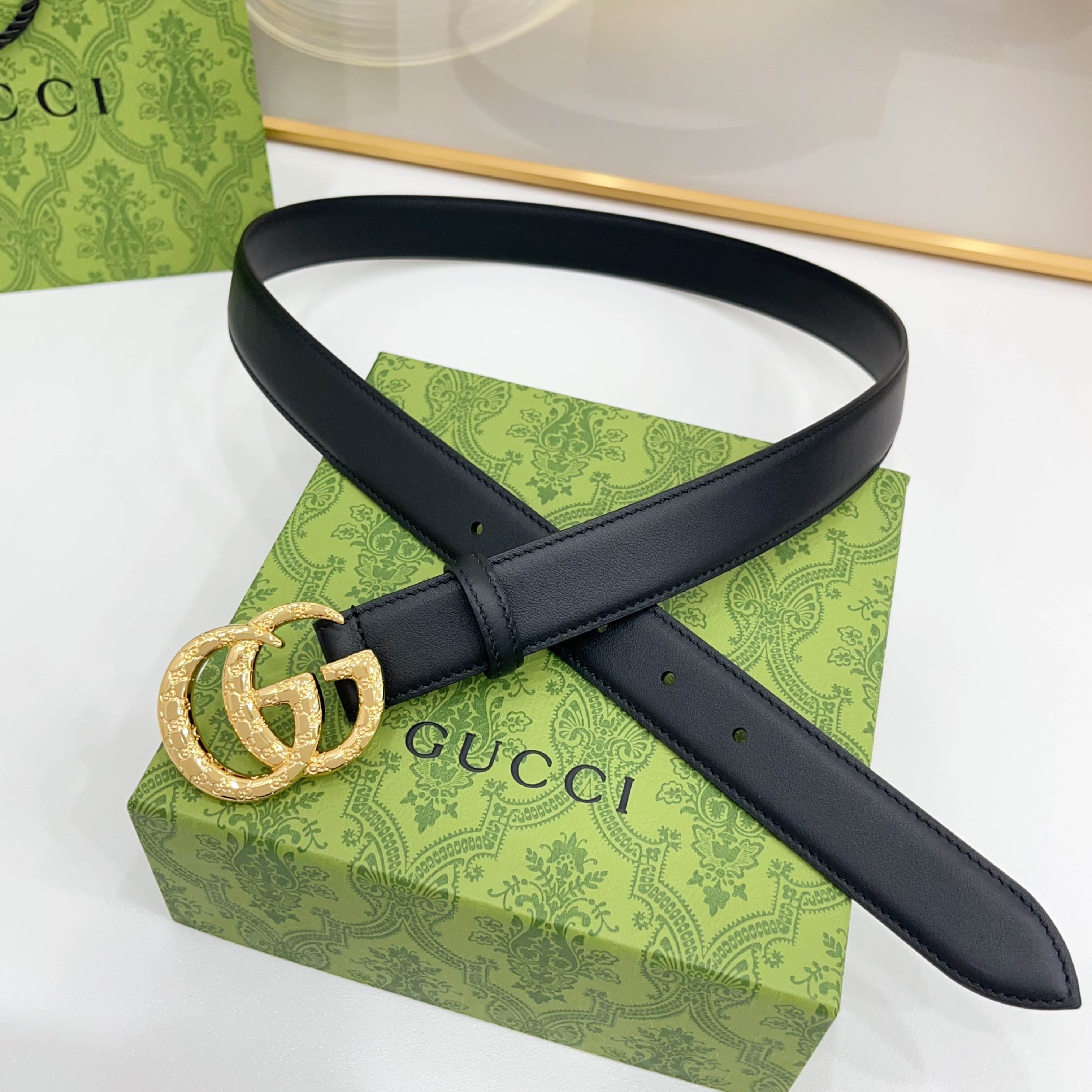 Gucci 3.0新款cc压花铜扣配双面头层牛皮，时尚百搭，商务休闲！
