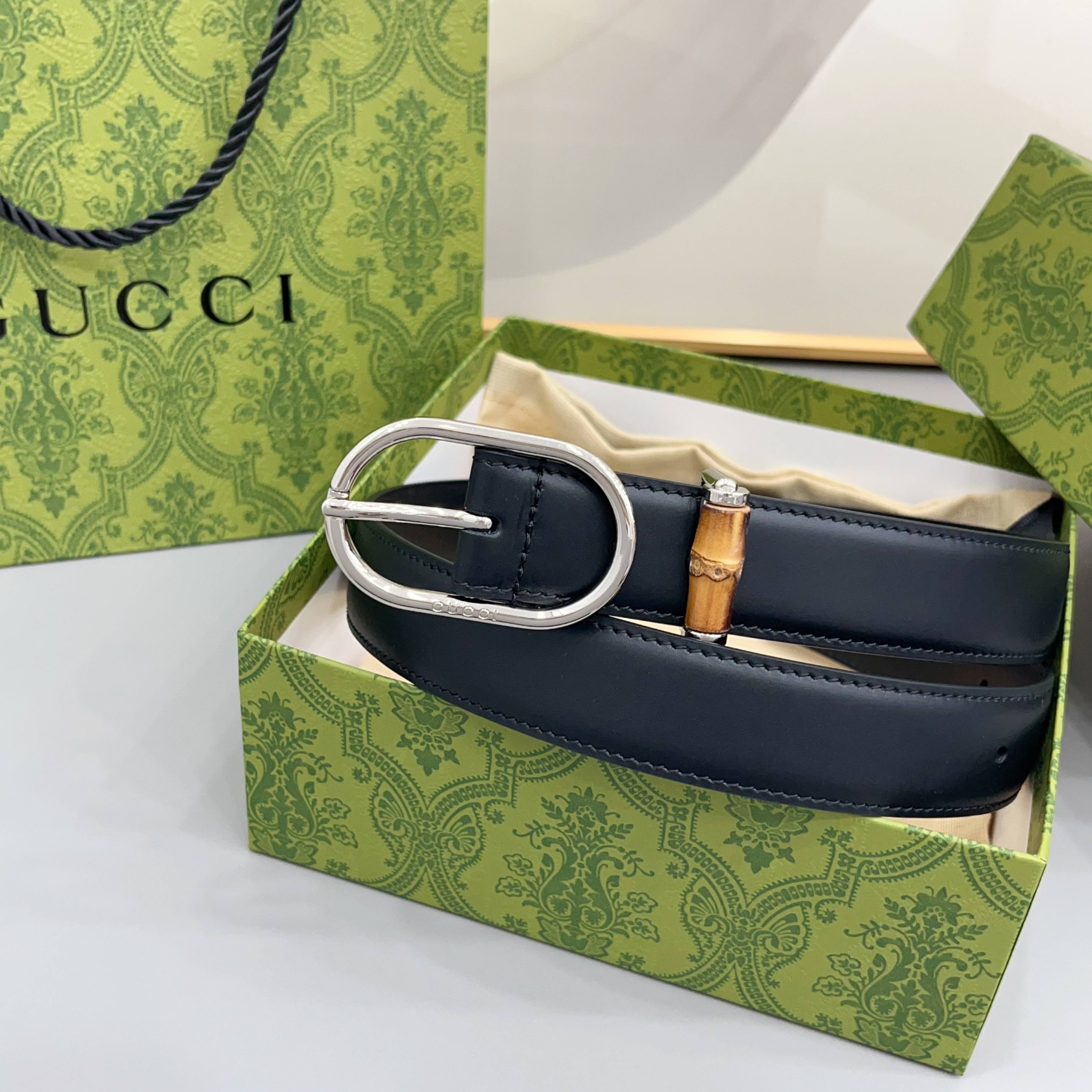 Gucci 古驰 3.0cm这款引人注目的皮质腰带被作为 Cruise 2026 系列作品的一部分推出，