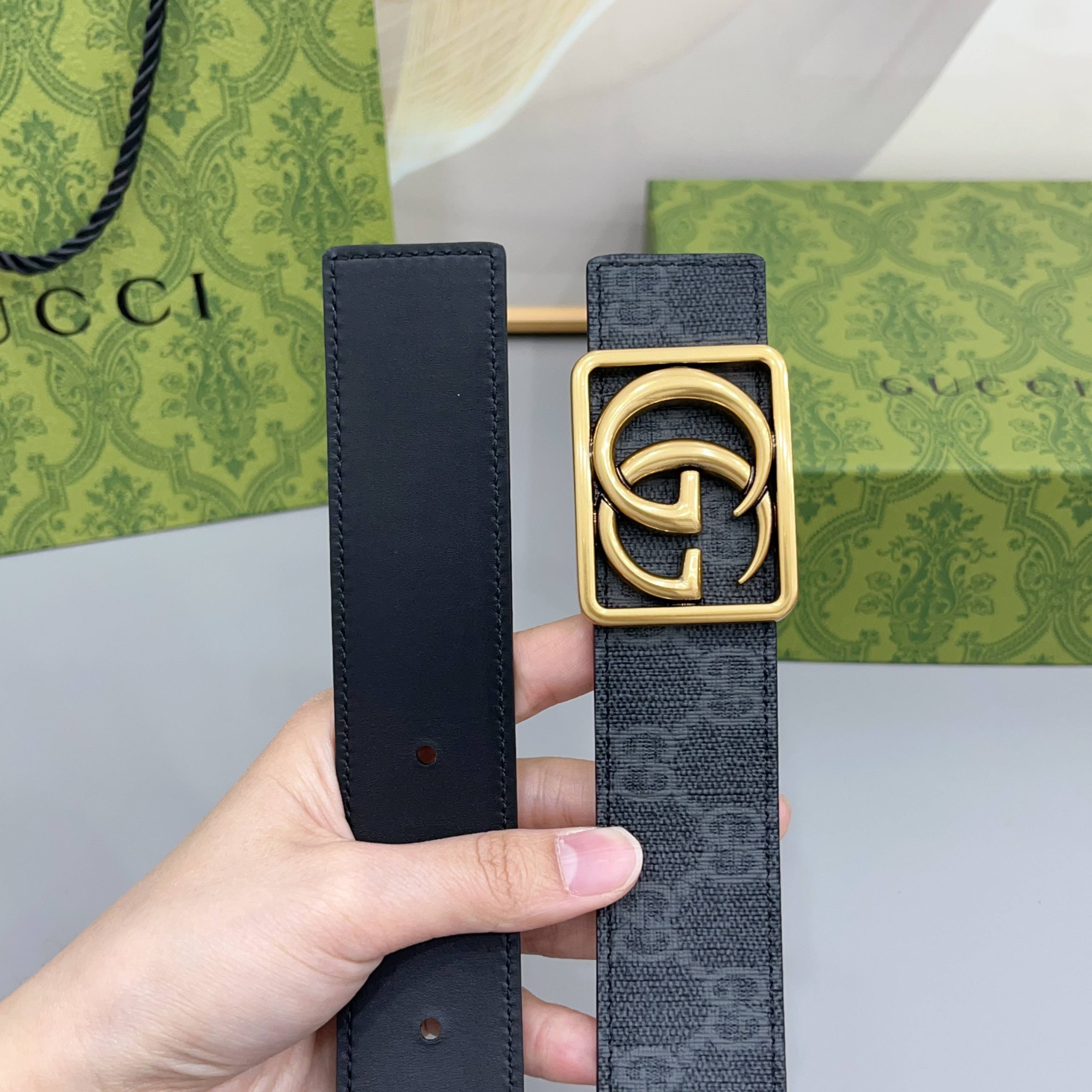 Gucci 古驰 3.5cmGG 马蒙系列推出了一款以档案资料为灵感的廓形设计，搭配镶有双 G 字样的框