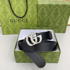 Gucci 古驰 3.5cm 此款风格是古驰 Primavera 系列的一部分。标志性的双 G 搭扣设计于这款皮质腰 Gucci 古驰 3.5cm 此款风格是古驰 Primavera 系列的一部分。标志性的双 G 搭扣设计于这款皮质腰