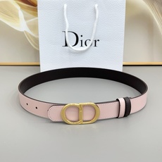 Dior 3.0cm由乔纳森·安德森 (Jonathan Anderson) 设计的 CD Icon Dior 3.0cm由乔纳森·安德森 (Jonathan Anderson) 设计的 CD Icon