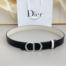 Dior 3.0cm由乔纳森·安德森 (Jonathan Anderson) 设计的 CD Icon Dior 3.0cm由乔纳森·安德森 (Jonathan Anderson) 设计的 CD Icon