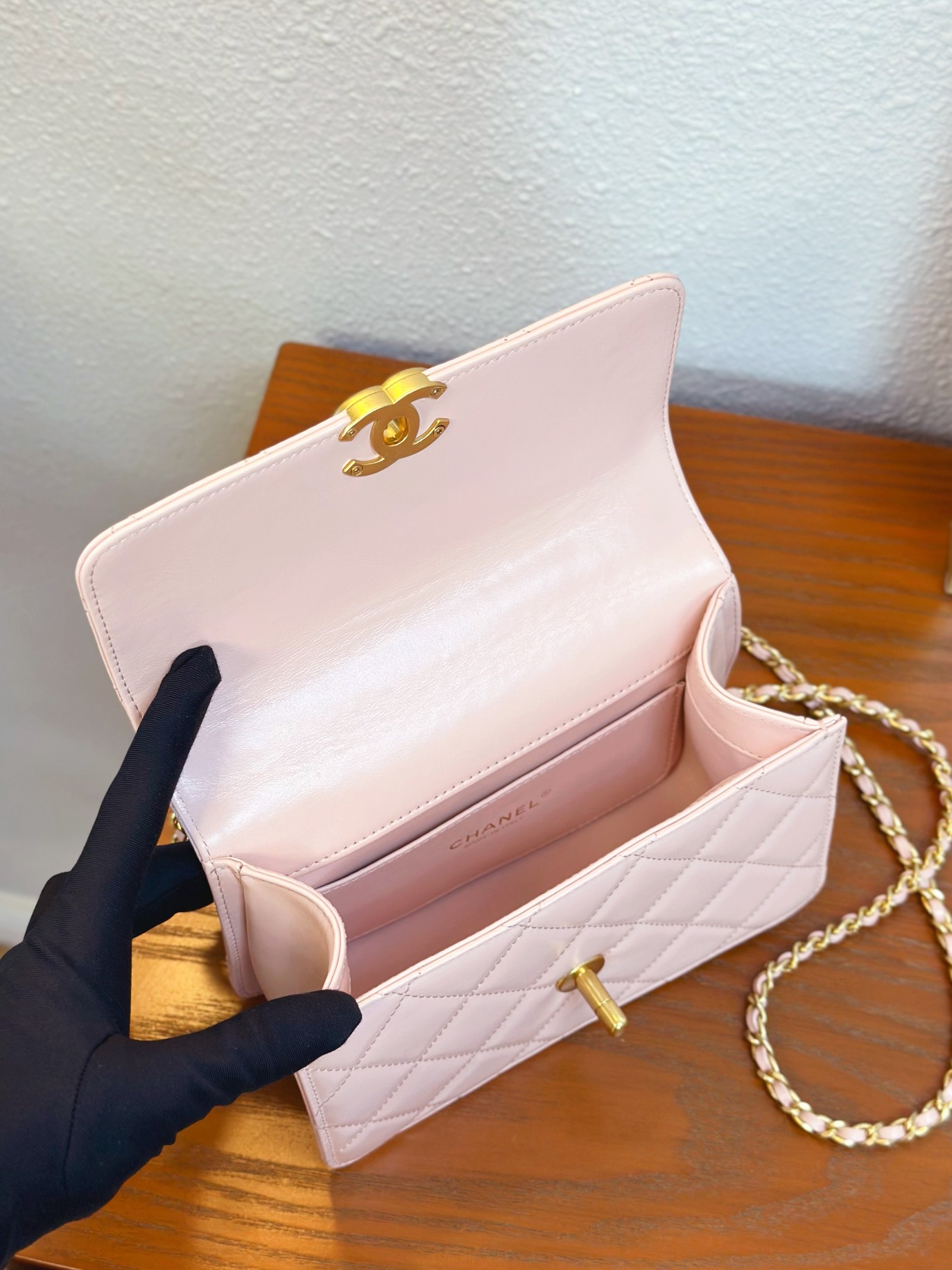 Chanell Double Gold Ball Chain Bag,Vintage Hardware,Adjustable Chain,19*12*8cm 10 a1746868069741 4147