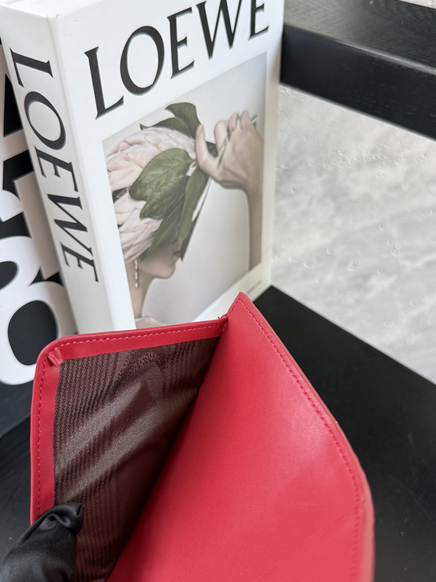 【GUCCI-古奇】型号：红色每一个细节都将古驰的精彩内涵表现得淋漓尽致💯质量保证！。尺寸：14*10*
