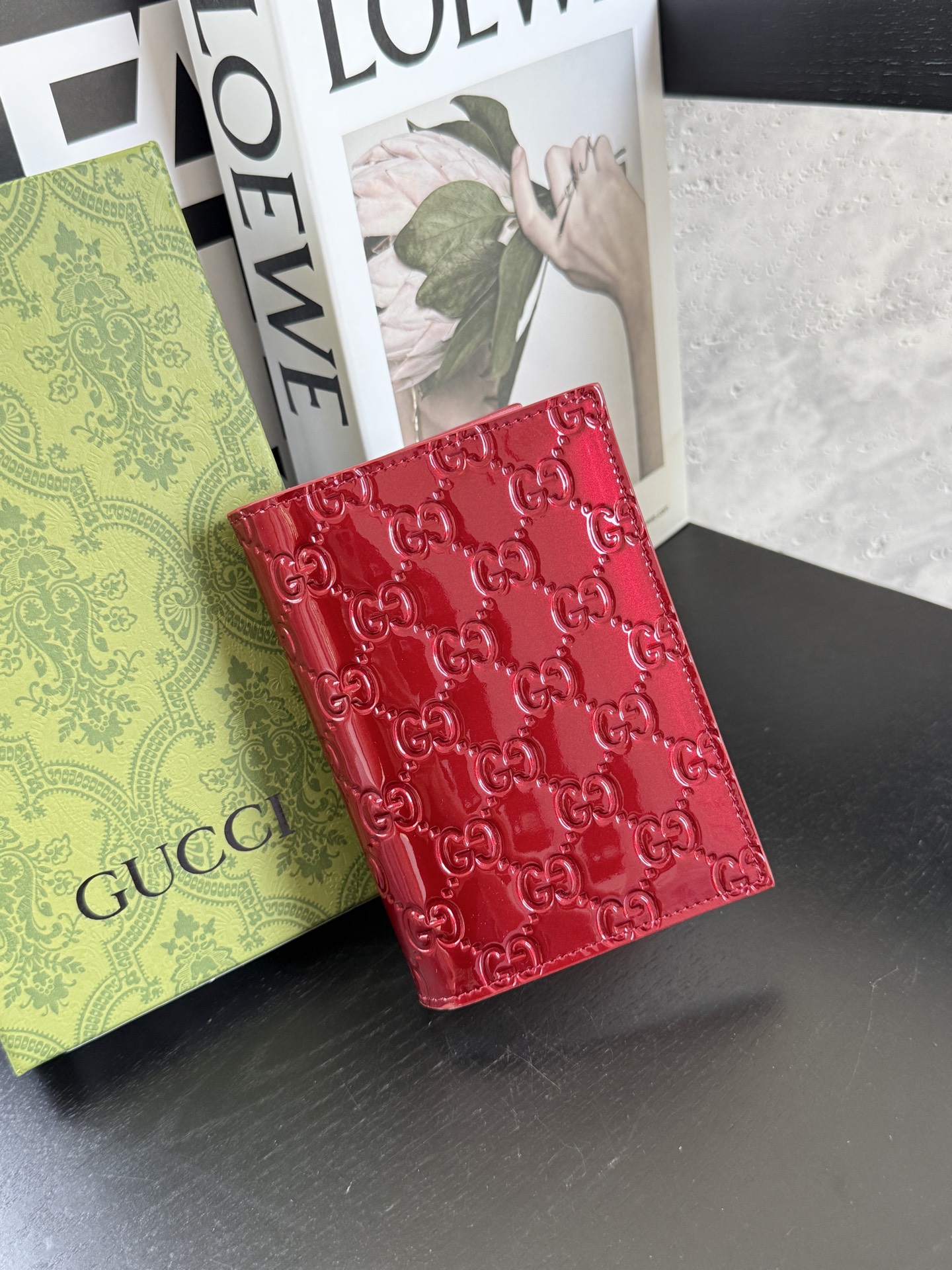 【GUCCI-古奇】型号：红色每一个细节都将古驰的精彩内涵表现得淋漓尽致💯质量保证！。尺寸：14*10*