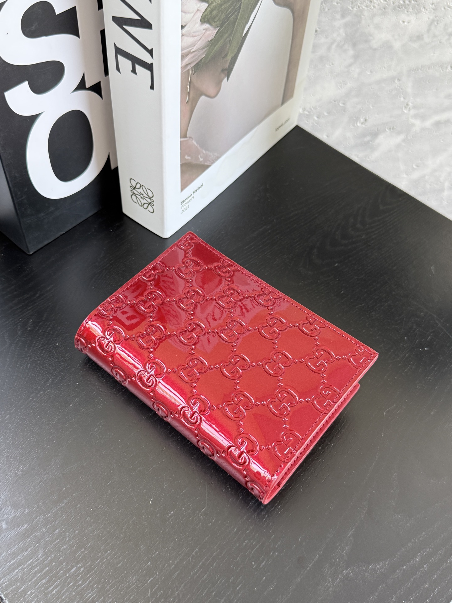 【GUCCI-古奇】型号：红色每一个细节都将古驰的精彩内涵表现得淋漓尽致💯质量保证！。尺寸：14*10*