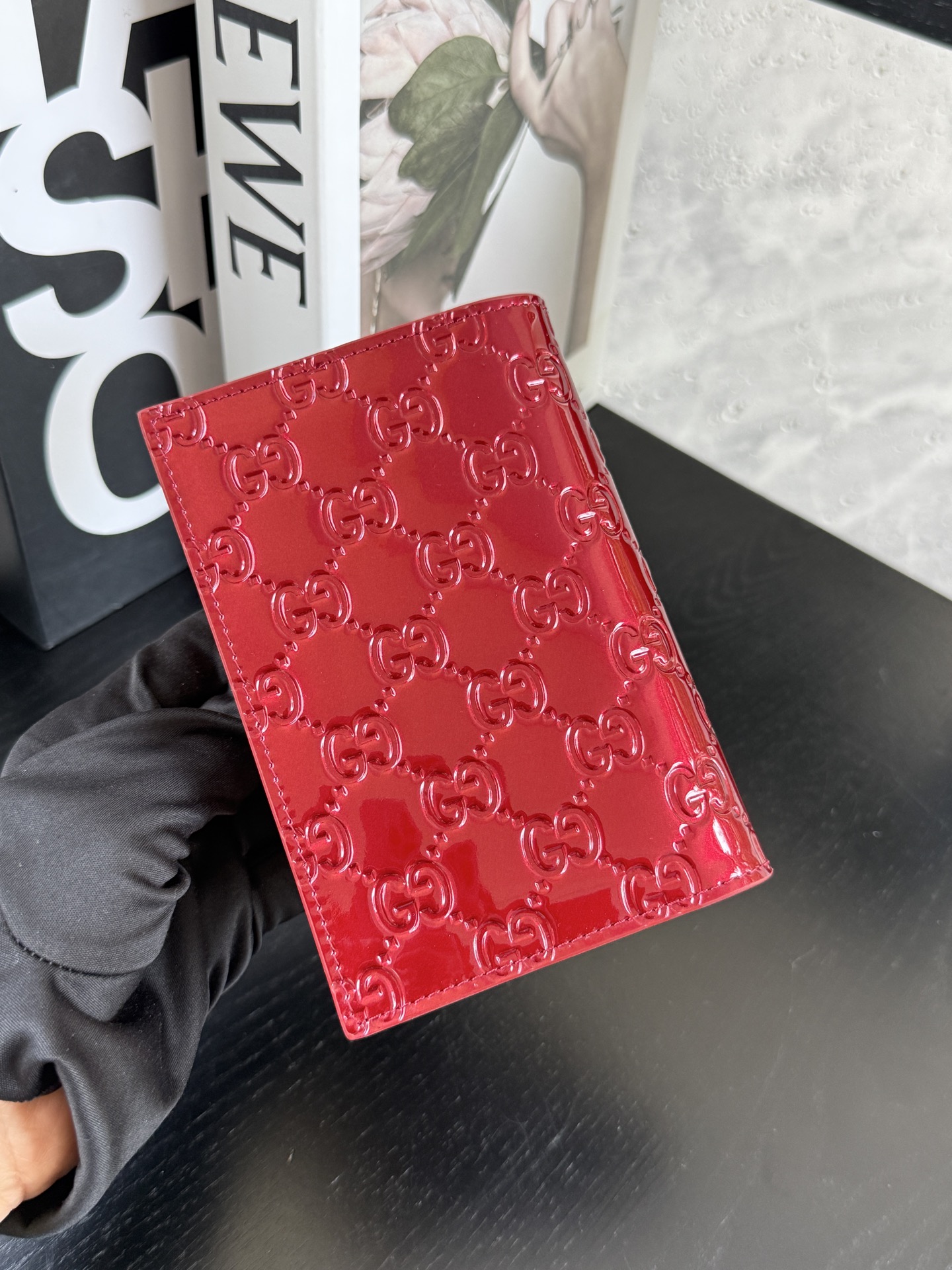 【GUCCI-古奇】型号：红色每一个细节都将古驰的精彩内涵表现得淋漓尽致💯质量保证！。尺寸：14*10*