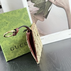 Gucci菱格双G钥匙圈卡包 编号|实拍质感✅菱格刺绣经典GG老花面料,浅棕复古配色,百搭耐看✅正面亮金 Gucci菱格双G钥匙圈卡包 编号|实拍质感✅菱格刺绣经典GG老花面料,浅棕复古配色,百搭耐看✅正面亮金