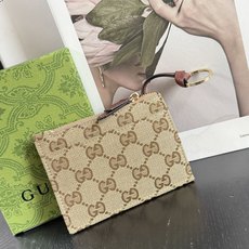 Gucci菱格双G钥匙圈卡包 编号|实拍质感✅菱格刺绣经典GG老花面料,浅棕复古配色,百搭耐看✅正面亮金 Gucci菱格双G钥匙圈卡包 编号|实拍质感✅菱格刺绣经典GG老花面料,浅棕复古配色,百搭耐看✅正面亮金
