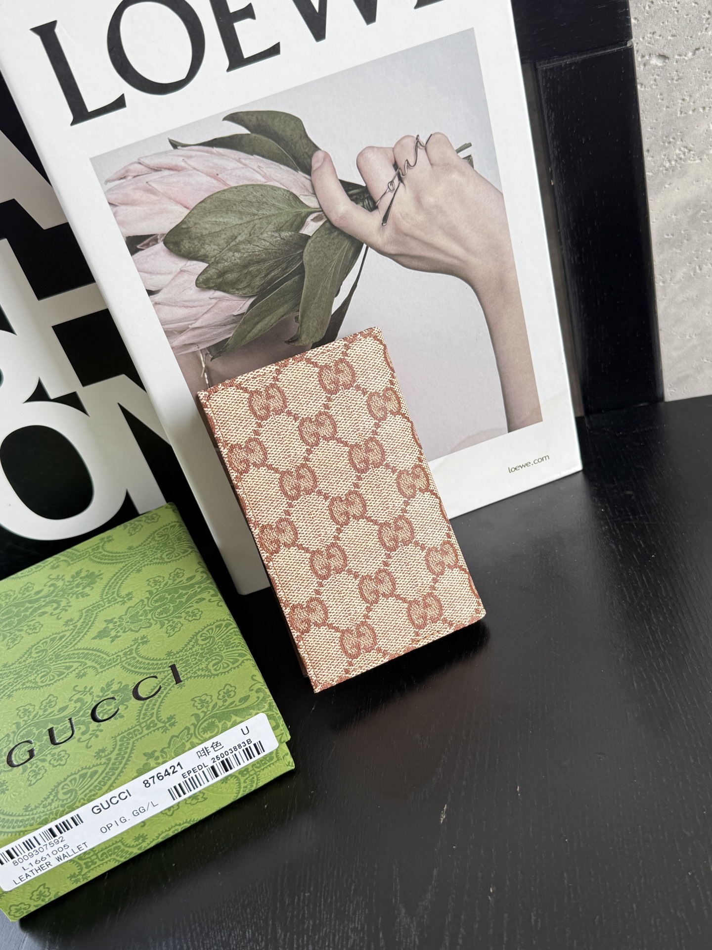 Gucci  咖啡GG老花对折长款钱包｜实拍✅经典GG帆布面料，黑灰老花低调耐看，耐磨抗造✅对折长款版型