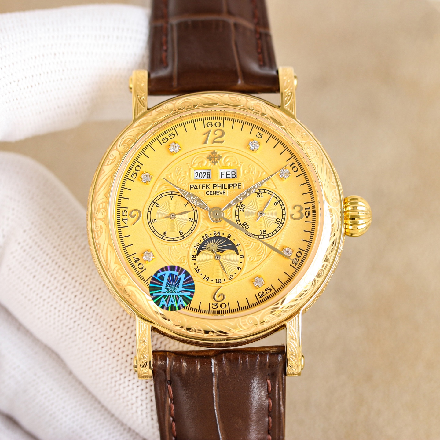 NO:741652,The white gold Patek Philippe Engraved Watch is a beautiful medal on the wrist. In the dazzling galaxy of watchmaking, the Patek Philippe Engraved Watch is like the most dazzling star.  On the dial, the delicate and exquisite carvings are like flowers blooming in time. Every petal and every vein is carefully carved by the watchmaker with uncanny skills. The carvings seem to give life to the watch, showing a dynamic beauty in the interplay of light and shadow. When the light falls gently, the carvings are like agile elves dancing on the dial, performing a silent dance of luxury.  1. Equipped with imported multi-functional movement [non-market ordinary domestic movement] (zero repair) function (24 hours, week/star/month), this watch has a power reserve of 38-48 hours. 2. Imported 316L stainless steel, using 18k quality furnace vacuum plating!  3. Paired with exclusive customized square scale cowhide strap. 4. Wear-resistant and scratch-resistant sapphire glass mirror!  530 meters waterproof level. Patek Philippe is simple but not simple!  The quality of the actual shooting is the same!  ,,patek philippe,cowhide19860909白金 百达翡丽雕花腕表腕间的绝美华章 在制表的璀璨星河里,百达翡丽雕花腕表宛如一颗最为耀眼的星辰. 表盘之上,细腻而精致的雕花宛如盛开在时光中的繁花.每一片花瓣、每一道脉络,皆由制表师以鬼斧神工般的技艺精心雕琢.那雕花仿若赋予了腕表生命,在光影交错间,展现出动态的美感.当光线轻轻洒落,雕花之处便似灵动的精灵在表盘上舞动,演绎着一场无声的奢华之舞. 1搭配进口多功能机芯【非市场普通国产机芯】（零返修）功能（24小时,星期/星辰/月份）此腕表拥有38-48小时动力储备. 2进口316L精钢,采用18k品质炉内真空电镀！ 3搭配独家定制方形鳞纹牛皮表带 4耐磨防刮蓝宝石玻璃镜面！ 530米生活防水等级. 百达翡丽（Patek Philippe） 简约而不简单！实物拍摄品质如一！,,patek philippe,cowhide,Watch