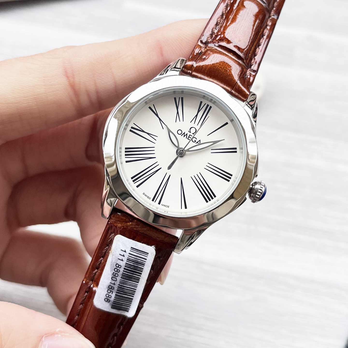 Omega Style Beige Watches Watches Watches detail image 5 from source 765572