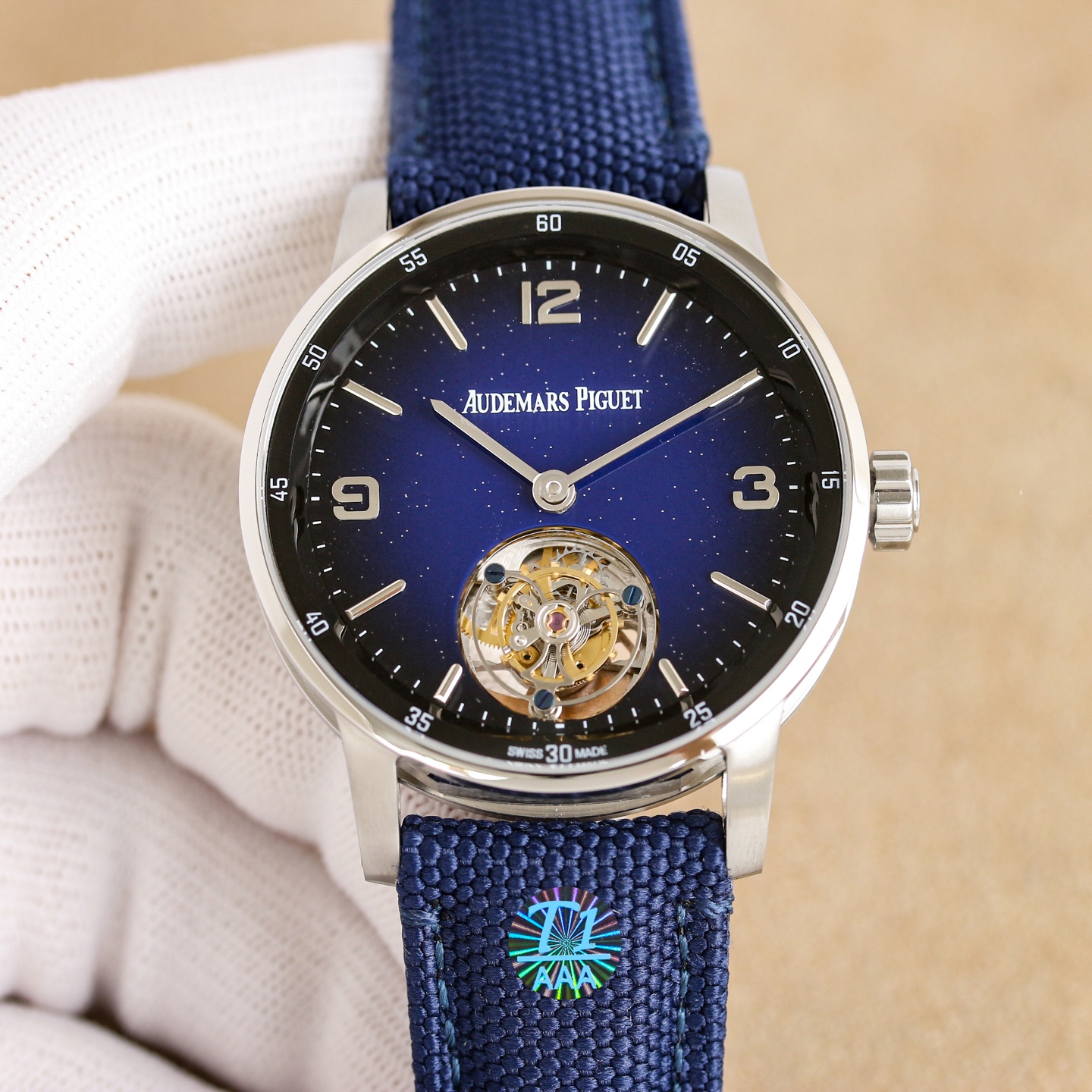 NO:741660,统一 新款爱彼真陀飞轮CODE11.59系列26396男士腕表！  A perfect and personalized experience!  1 diameter 42MM! 表面玻璃采用水晶蓝宝石玻璃. 2搭载Cal.2950全自动陀飞轮机芯,动力储存60小时！  3表带采用进口意大利小牛皮以及帆布皮带可选！  3表壳采用316L精钢材质,整壳CNC高精准处理,密度与原装吻合！  4表面采用砂金石珐琅表盘 整体按照原装颜色完美呈现！  5壳套分圈口.壳.底盖三件套,整体角度完美体现拉丝工艺,品质与美的融合！  ,,audemars,cowhide19860909统一 新款爱彼真陀飞轮CODE11.59系列26396男士腕表！完美与个性的体验！ 1直径42MM！表面玻璃采用水晶蓝宝石玻璃. 2搭载Cal.2950全自动陀飞轮机芯,动力储存60小时！ 3表带采用进口意大利小牛皮以及帆布皮带可选！ 3表壳采用316L精钢材质,整壳CNC高精准处理,密度与原装吻合！ 4表面采用砂金石珐琅表盘 整体按照原装颜色完美呈现！ 5壳套分圈口.壳.底盖三件套,整体角度完美体现拉丝工艺,品质与美的融合！,,audemars,cowhide,Watch