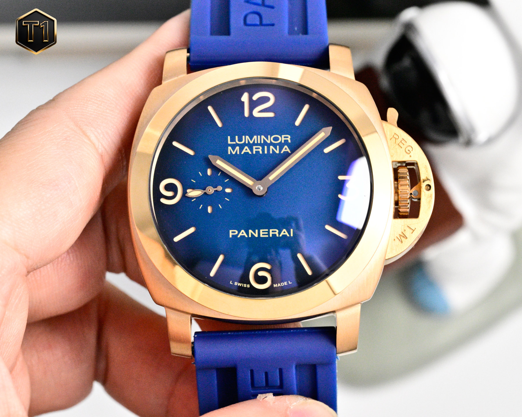 NO:764175,Unified 570 Panerai PAM01036〖The latest V8 version is exclusively available for sale〗In order to strive for perfection, with solid workmanship and stable quality, it is an upgraded version that lives up to expectations. It is an advanced replica version with a 44mm diameter. The case ring can be unscrewed like the original one. There are ordinary and ordinary movements to choose from. With solid workmanship and stable quality, it lives up to expectations and is launched.19860909统一570 沛纳海PAM01036〖V8版本最新推出独家在售〗为力求完美 凭着踏实做工和稳定品质 不负期待 的升级版 高级复刻版本 ,44mm表径,表壳圈口跟原装一样可以拧开,有普通机芯和机芯可挑选,凭着踏实做工和稳定品质,不负期待推出,,Watch