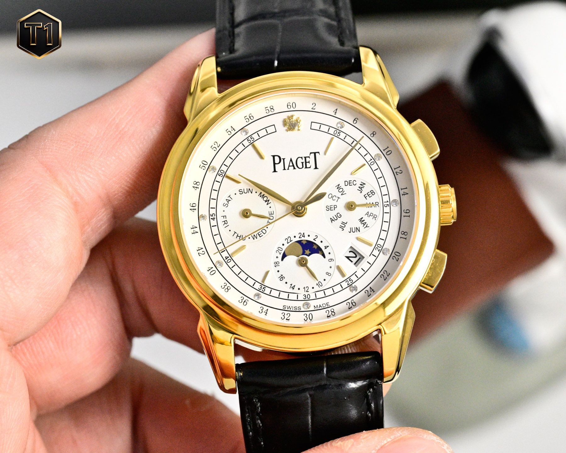NO:764276,Platinum Piaget Treasure Series Elegant style multi-function watch, with superior and complex craftsmanship, dazzling and brilliant. With movement (zero repair) function, it integrates functions such as day/month/date/moon/sun. It is the best watch for men and women and a true standard for wealthy women!  The men's model has a diameter of 41 mm and a thickness of 10 mm. It is a representative work of high-end watches and has a reputation of nobility!  ,,piaget19860909白 金 伯爵PIAGET珍品系列 高雅风范多功能腕表,工艺上乘和繁复,耀眼生辉 搭配机芯（零返修）功能汇集星期/月份/日期/月亮/太阳等功能于一身,最佳男女腕表真正的富家女标配！直径男款41毫米,厚度10毫米,为高端腕表的代表之作 尊贵彰显之美誉！,,piaget,Watch