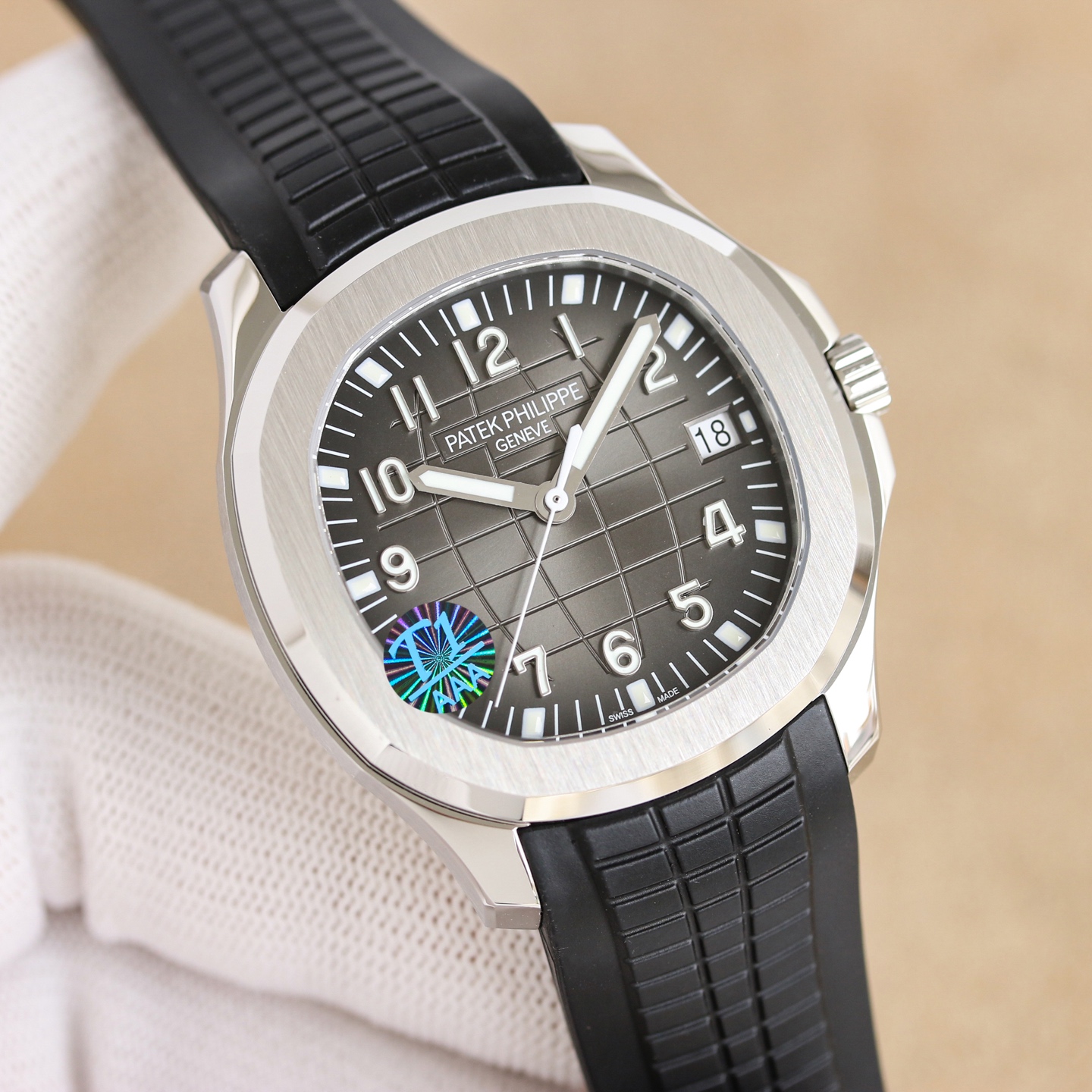 NO:764301,Platinum DDS Patek Philippe Grenade 42mm upgraded version, 324 movement and upgraded new buckle, the buckle of the original mold is not the ordinary version on the market. Patek Philippe Grenade launches an upgraded version of the original machine with noise-free engraving. Detailed upgrade interpretation: 1. The upgraded movement has all finely engraved characters, which are clear and not worn, and the texture is the ultimate. 2. The automatic rotor is upgraded, using Swiss ultra-precision bearings, and an unprecedented rotor installation process in the industry. It achieves 100% noise reduction.  3. Original movement, no fake clips, no fake balance wheels, no fake rubies. The DDs factory has completely reproduced the 3.3 mm out-of-print high-quality 324SC movement. 4. Upgraded dial Arabic numerals with super bright luminous, and the overall harmonious and consistent brightness. 5. Upgraded imported rubber strap, feel and visual effects are comparable to the original. It remains anti-corrosive, anti-odor, durable and anti-corrosion in extreme cold and high temperatures.  6. Each watch in the calendar window is positioned horizontally, without any deflection or obstruction. 7. The smoothness of the head adjustment gear has been adjusted several times to reach the best state. This makes the upgraded grenade adjustment time and winding feel smooth. 8. The thickness of the entire watch has been upgraded to 8.3 mm, making it the thinnest mechanical watch on the Internet, which is equivalent to the original thickness. It is extremely comfortable to wear.  9. Upgraded the Patek Philippe logo on the buckle, perfect butt joint position. No offset or movement. Patek Philippe grenade produced by DDS factory, upgraded to the noiseless engraving version of the original machine.,,patek philippe19860909白 金 DDS百达翡丽 手雷型42mm升级版本,324机芯跟升级新款表扣,原版开模的扣非市场普通版本. 百达翡丽 手雷 推出升级原版机无噪音刻字版.详细升级解读: 1.升级机芯全部精雕刻字,清晰不磨损,纹理做到极致. 2.升级自动陀片,采用瑞士超精密轴承,业界史无前例的安装陀片工艺.做到百分百降噪音. 3.原版机芯,无假夹版,无假摆轮,无假红宝石.DDs厂完整的复刻出3.3毫米的绝版高品质324SC机芯. 4.升级表盘阿拉伯数字夜光超亮,而且整体做到和谐一致同步亮度. 5.升级了进口橡胶表带,手感和视觉效果堪比原装.在极寒和高温的情况下都保持防腐,防臭,经久耐磨,抗腐蚀性. 6.日历窗口每一只手表做了水平正位,不出现偏斜遮挡. 7.把头调节档位顺畅度的多次调试,调试到最佳状态.使得升级版手雷调校时间和上链的手感畅顺 8.升级了整个手表厚度8.3毫米,完美实现全网最薄机械表,等同原装厚度.佩戴起来舒适无比. 9.升级了表扣百达翡丽logo,完美的对接合位.无偏移和走位的情况.DDS厂出品百达翡丽手雷,升级原版机无噪音刻字版.,,patek philippe,Watch