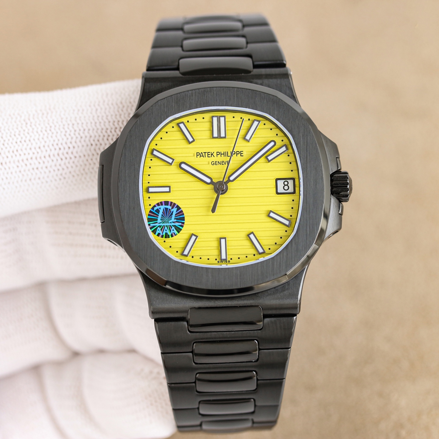 NO:819837,Unified GR new product | Black Samurai Nautilus 5711 color plate limited series GR launches the Black Samurai Nautilus 5711 color plate limited edition. The all-black stainless steel case reshapes the classic silhouette and is paired with 4 highly saturated limited color plates. It releases the edge of the wrist in a low-key manner and reshapes the sporty luxury style.  The core movement is equipped with a customized 9015-modified 324 all-in-one movement, with a large central second hand design, non-stop second hand adjustment, stable and accurate travel time, full mechanical texture, and power reserve and durability that reach the top level in the industry. The case is made of fine steel and has been treated with multiple brushing and polishing processes, giving it a thick and delicate texture; the octagonal bezel has smooth lines, is highly consistent with the original, and has a smooth touch without scratches. The 4 color plates have different styles, perfectly adapting to multiple styles.  The lemon yellow palette is bright and lively, with highly saturated tones breaking the dullness and injecting dynamic tension into daily wear. The cherry red palette is warm and retro, with rich red tones and vertical texture, showing a bold and high-end texture. The peach pink palette is gentle and elegant, and the low-saturated pink tones are low-key and noble, suitable for both commuting and leisure. The Tiffany blue palette is clear and light luxury, with the iconic blue tones fully recognizable, and the bezel focusing on attributes.  Full of details, the double-sided sapphire crystal watch mirror is transparent and scratch-resistant, and the 40×8.5mm classic watch diameter is suitable for most wrists; the one-piece all-black steel chain fits the wrist, and the folding buckle has a crisp locking sound, which is comfortable to wear and has a sense of luxury. The collision of the black shell and the color plate is the perfect symbiosis of classics and personality. GR restores every detail with exquisite craftsmanship, creating a non-contrasting status symbol on the wrist for trendy players and tasteful collectors, and you can enjoy the top quality when you buy it.,, tiffany19860909统一 GR新品｜黑武士鹦鹉螺5711 彩盘限定系列 GR重磅推出黑武士鹦鹉螺5711彩盘限定,全黑精钢表壳重塑经典轮廓,搭配4款高饱和限定彩盘,于低调中释放腕间锋芒,重塑运动奢华格调. 核心机芯搭载定制9015改324一体机芯,中心大秒针设计,调时不停秒,走时稳定精准,机械质感拉满,动力储备与耐用性均达行业顶尖水准.表壳采用精钢打造,经多重拉丝与抛光工艺处理,质感厚重细腻；八角表圈线条流畅 ,正品高度一致,触感顺滑无刮滞. 4款彩盘各藏格调,完美适配多元风格 柠檬黄盘明丽鲜活,高饱和色调打破沉闷,为日常穿搭注入跃动张力 樱桃红盘热烈复古,浓郁红调搭配竖纹肌理,尽显张扬高级质感 蜜桃粉盘温柔雅致,低饱和粉调低调显贵,通勤休闲皆能从容驾驭 蒂芙尼蓝盘清透轻奢,标志性蓝调辨识度拉满,玩表圈焦点属性拉满 细节配置拉满双面蓝宝石水晶表镜通透防刮,40×8.5mm经典表径适配绝大多数手腕；一体成型全黑钢链贴合腕部,折叠扣锁止声清脆,佩戴舒适度与高级感兼具. 黑壳与彩盘的碰撞,是经典与个性的完美共生.GR以精湛工艺还原每一处细节,为潮流玩家与品味藏家打造不撞款的腕间身份符号,入手即享顶级质感.,,tiffany,Watch