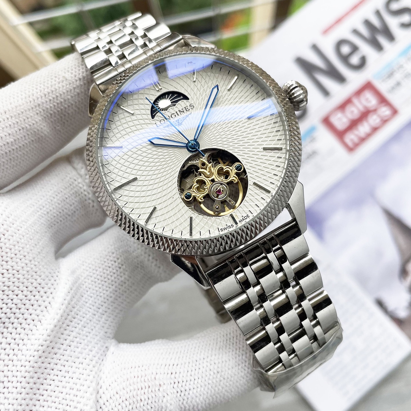 NO:820098,Unified, complex timepieces, luxurious and elegant, classic new products, shocking launch [Latest] Longines Big Flywheel Design [Type] Boutique men's watch [Strap] Genuine leather strap [Movement] High-end fully automatic mechanical movement [Mirror] Mineral-strengthened glass (higher definition) Elegant taste Vast and atmospheric Ingenuity Wrist treasure Size 42mm diameter 12.5mm thick Hot sale on the market!  Welcome to reprint!  ,,longines,cowhide19860909统一 复杂时计 奢华大气 经典新品 震撼上市【最新】浪琴 大飞轮设计【类型】精品男士腕表【表带】真牛皮表带【机芯】高端全自动机械机芯【镜面】矿物质强化玻璃（更高清） 品味高雅 浩瀚大气 匠心独运 腕间瑰宝 尺寸直径42mm厚12.5mm热卖上市！欢迎转载！,,longines,cowhide,Watch