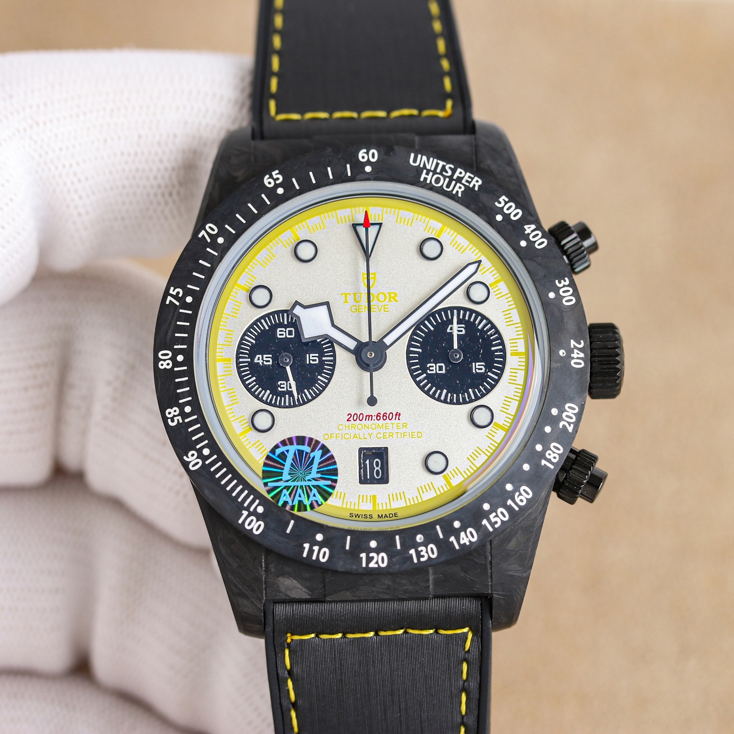 NO:820099,Uniform Tudor Biwan Series M79377KN-0001  Watch friends who know Tudor can see that the brand has achieved excellent results in rejuvenation and recognition in recent years. This Tudor Black Bay Chronograph Carbon Fiber 25 Limited Edition is very suitable for watch friends who want to try the dopamine style but don’t want to be too exaggerated. The diameter of the watch is 42 mm, and the entire watch, including the lug covers, is made of full carbon fiber  The outer ring of the fixed tachymeter is also made of carbon fiber, which is thinner than the stainless steel model. It is equipped with a titanium chronograph button and a titanium case bottom cover. The overall thickness is light and comfortable. The thickness of the case is 14.3 mm, the movement type is automatic, the case material is carbon fiber, the power reserve is 70 hours, and it is 200 meters waterproof.19860909统一 帝舵碧湾系列M79377KN-0001 了解帝舵的表友能看到品牌近些年在年轻化和辨识度上做到了出色的效果.而这款帝舵碧湾计时型碳纤25限定版就很适合想要尝试多巴胺风格但又不想过于夸张的表友.42毫米表径,整个腕表包含表耳盖在内使用全碳纤维材质,固定测速计外圈同样以碳纤维制成,比不锈钢款更加纤薄,搭配钛金属计时按钮和钛金属表壳底盖,整体轻盈又舒服.表壳厚度14.3毫米,机芯类型自动机械,表壳材质碳纤维,70小时动储和200米防水.,,Watch