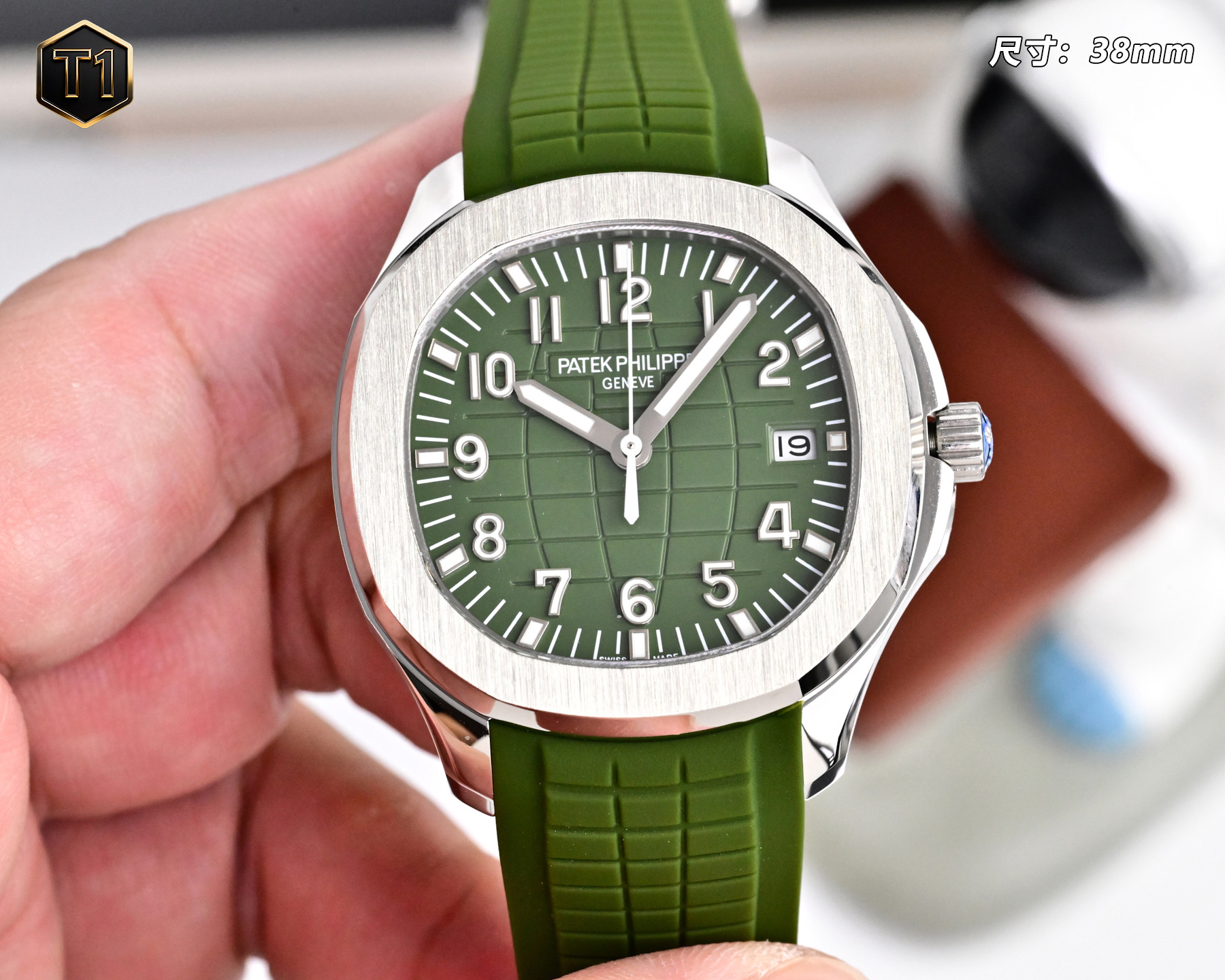 NO:820054,White gold with diamonds plus 50 GR new Patek Philippe Grenade AQUANAUT series mechanical watch, 5167A/5168G/5167R series watch/diameter 38.8mm/thickness 8.9mm/equipped with Cal. imported modified 324SC movement.,,patek philippe19860909白 金 钻加50 GR 新款 百达翡丽手雷AQUANAUT系列机械腕表,5167A/5168G/5167R系列腕表/直径38.8mm/厚度为8.9毫米/搭载Cal.进口改324SC机芯.,,patek philippe,Watch
