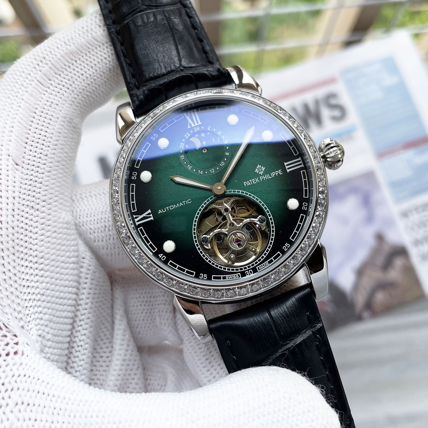 NO:850650,[Famous Swiss watches produce top-notch products] Belts Steel straps Complex timepieces Luxurious atmosphere Classic new products Shocking launch [Latest] Patek Philippe Multifunctional boutique Big flywheel design [Type] Fine men's watch [Strap] Genuine cowhide strap [Movement] High-end fully automatic mechanical movement [Mirror] Mineral strengthened glass (higher definition) Elegant taste Vast atmosphere Ingenuity A wrist treasure Size 42mm in diameter and 12.5mm thick Hot on the market!  Welcome to reprint!  ,,patek philippe,cowhide19860909【名匠瑞表出品顶级】 皮带 钢带 复杂时计 奢华大气 经典新品 震撼上市【最新】百达翡丽 多功能精品 大飞轮设计【类型】精品男士腕表【表带】真牛皮表带【机芯】高端全自动机械机芯【镜面】矿物质强化玻璃（更高清） 品味高雅 浩瀚大气 匠心独运 腕间瑰宝 尺寸直径42mm厚12.5mm热卖上市！欢迎转载！,,patek philippe,cowhide,Watch