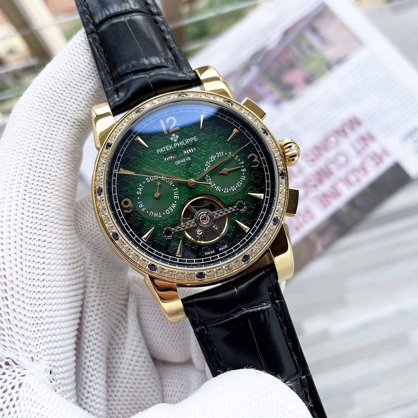 NO:850639,[Famous Swiss watch products are top-notch] Unified complex timepieces Luxurious and elegant Classic new products Shocking launch [Latest] Patek Philippe Multifunctional boutique Big flywheel design [Type] Fine men's watch [Strap] Genuine cowhide strap [Movement] High-end fully automatic mechanical movement [Mirror] Mineral strengthened glass (higher definition) Elegant taste Vast and atmospheric Ingenuity Wrist treasure Size 42mm diameter 12.5mm thick Hot sale on the market!  Welcome to reprint!  ,,patek philippe,cowhide19860909【名匠瑞表出品顶级】 统一 复杂时计 奢华大气 经典新品 震撼上市【最新】百达翡丽 多功能精品 大飞轮设计【类型】精品男士腕表【表带】真牛皮表带【机芯】高端全自动机械机芯【镜面】矿物质强化玻璃（更高清） 品味高雅 浩瀚大气 匠心独运 腕间瑰宝 尺寸直径42mm厚12.5mm热卖上市！欢迎转载！,,patek philippe,cowhide,Watch