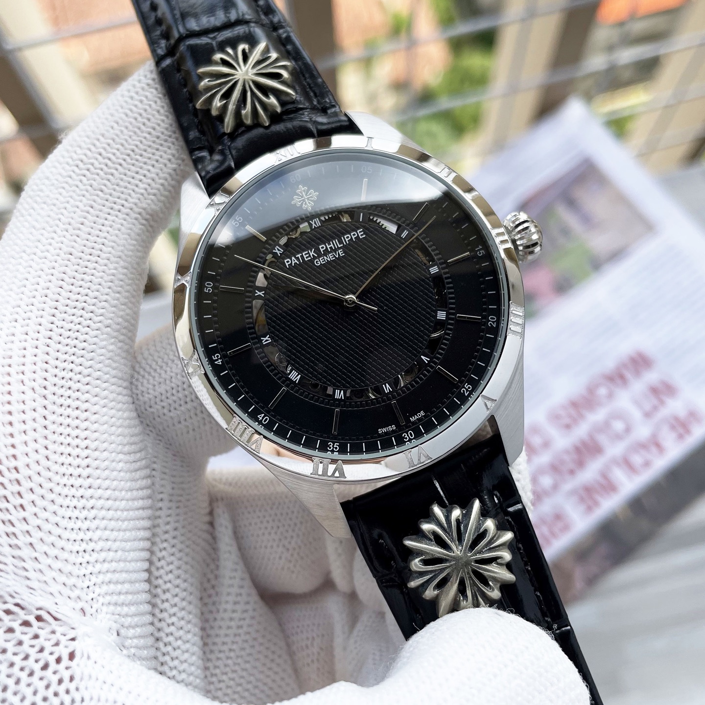 NO:850652,[Top-level products produced by famous Swiss watches] Unified complex timepieces Luxurious atmosphere Classic new products Shocking launch [Latest] Cartier three-pin design [Type] Fine men's watch [Strap] Genuine leather strap [Movement] High-end fully automatic mechanical movement [Mirror] Mineral-strengthened glass (higher definition) Elegant taste Vast atmosphere Ingenuity Wrist treasure Size 42mm diameter 12.5mm thick Hot sale on the market!  Welcome to reprint!  ,,cartier,cowhide19860909【名匠瑞表出品顶级】 统一 复杂时计 奢华大气 经典新品 震撼上市【最新】卡地亚 三针设计【类型】精品男士腕表【表带】真牛皮表带【机芯】高端全自动机械机芯【镜面】矿物质强化玻璃（更高清） 品味高雅 浩瀚大气 匠心独运 腕间瑰宝 尺寸直径42mm厚12.5mm热卖上市！欢迎转载！,,cartier,cowhide,Watch